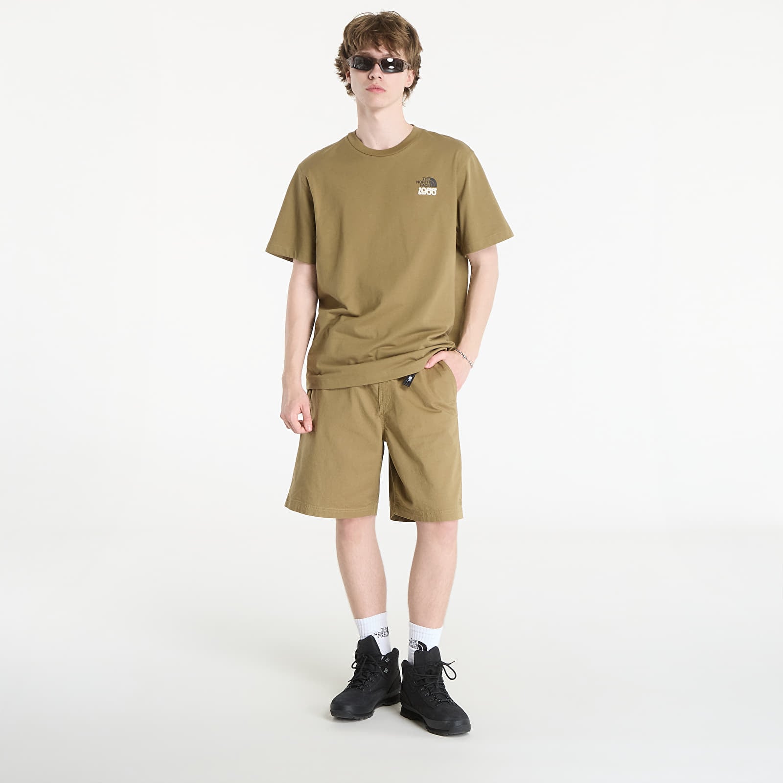 T-shirts för män The North Face M 1966 Half Dome Relaxed Short Sleeve Tee Graphic Cedar