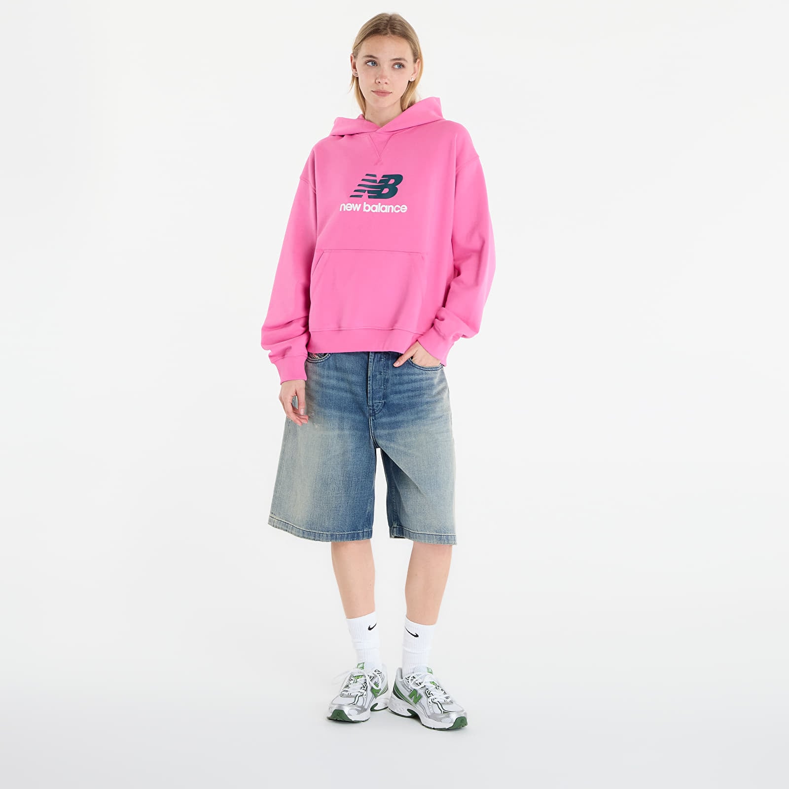 Ženske dukserice New Balance Athletics French Terry Logo Hoodie Pink Satin