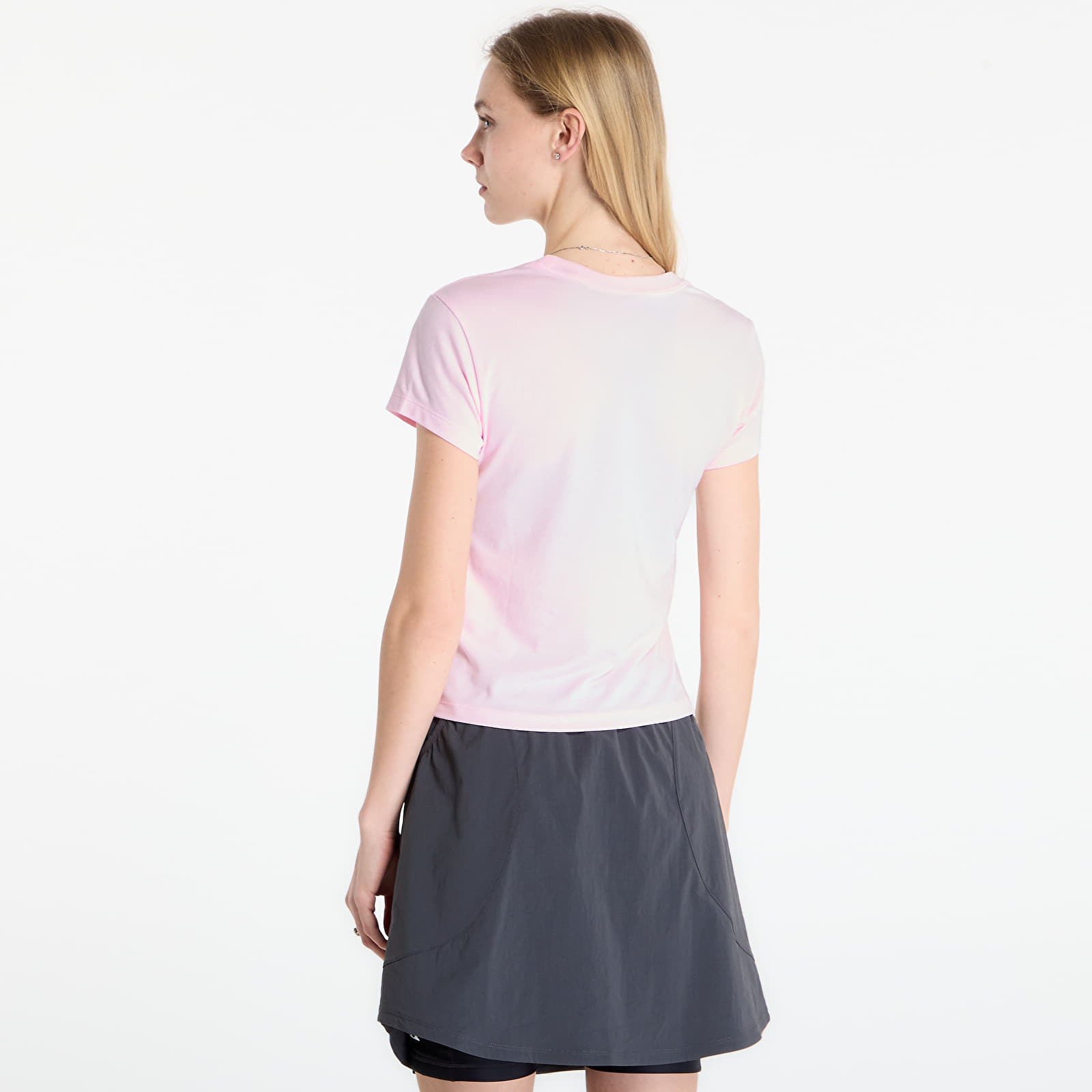 T-shirts för kvinnor Nike Sportswear Chill Knit Women's Slim Cropped T-Shirt Pink Foam