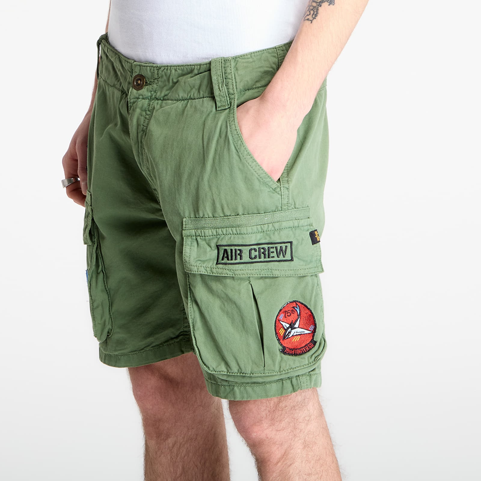 Shorts für Männer Alpha Industries Flying Tigers Shorts Vintage Green