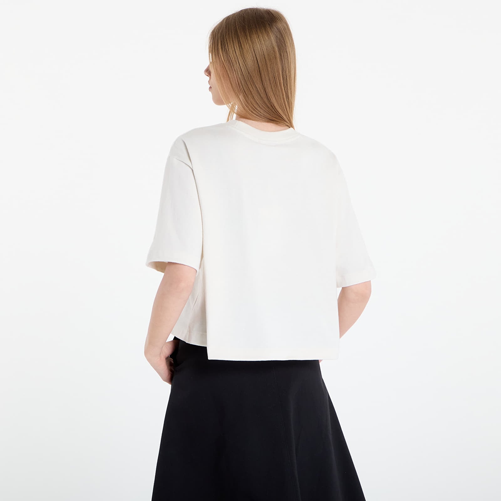 T-särgid The North Face Redbox S/S Boxy Tee White Dune