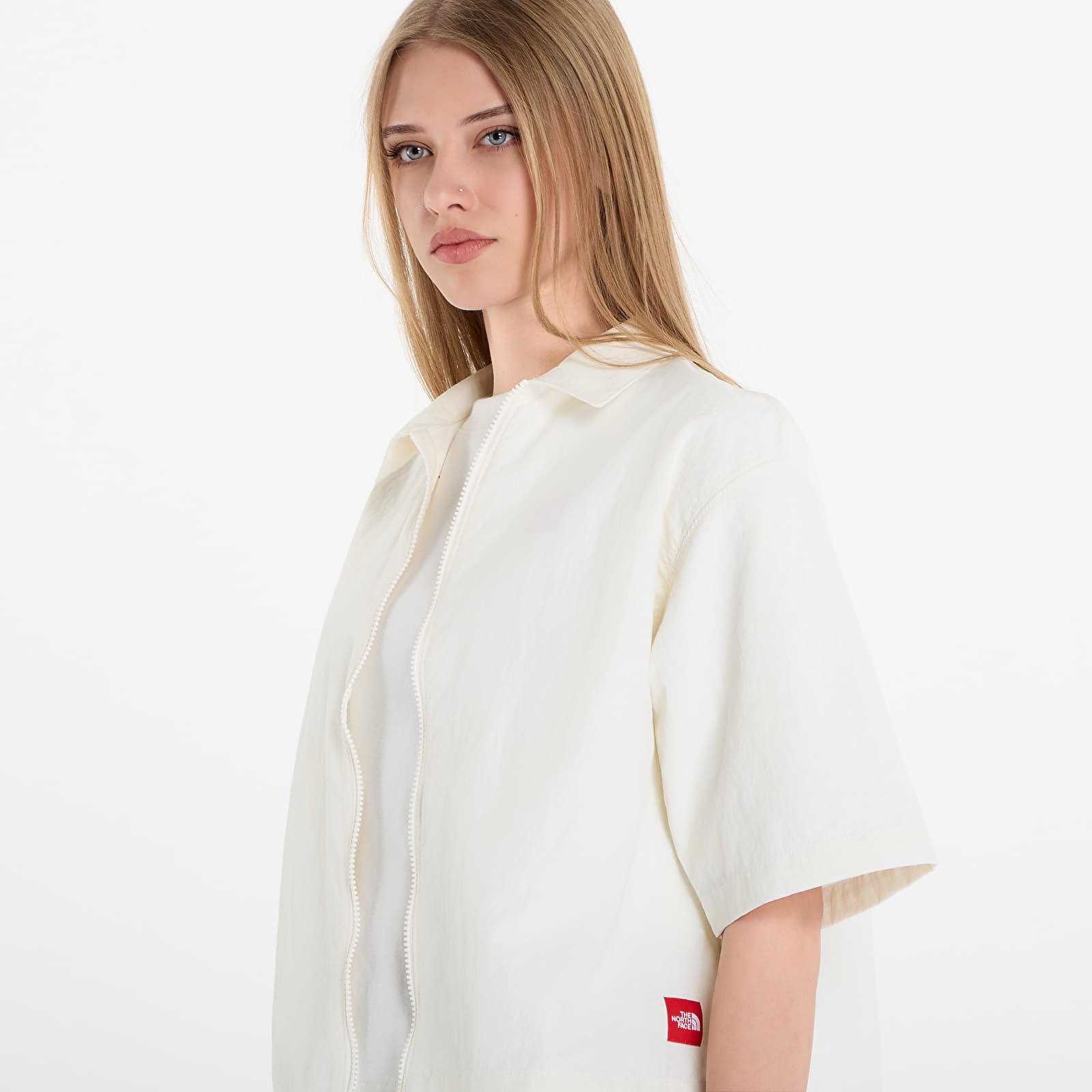 Košile The North Face Redbox Nylon S/S Shirt White Dune