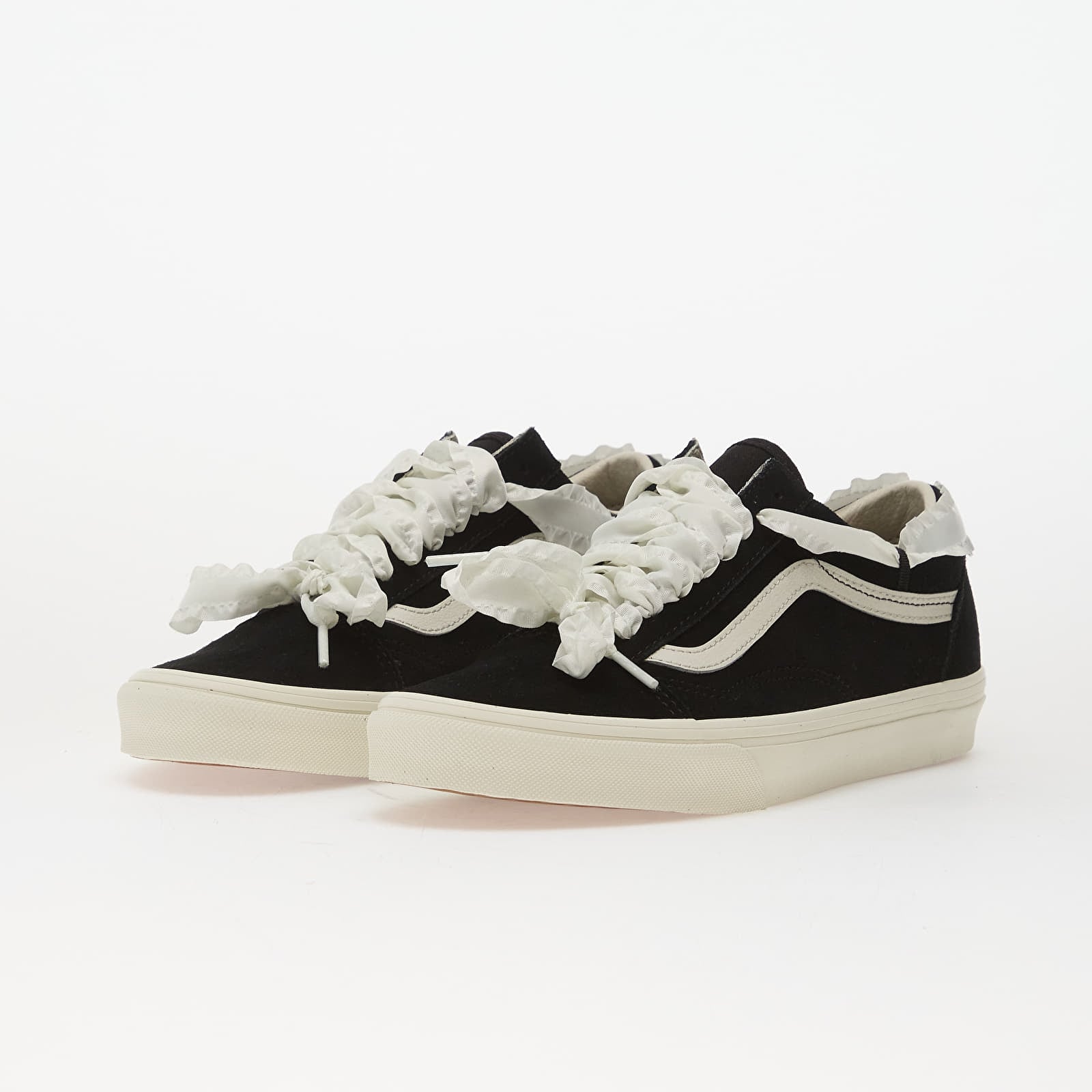 Men's sneakers and shoes Vans Old Skool Coquette Black