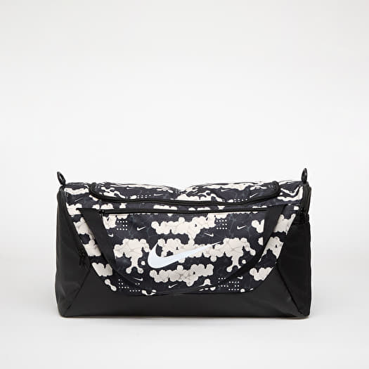 Nike Brasilia Duffel Bag Small, 41L Chalk/ Black/ White