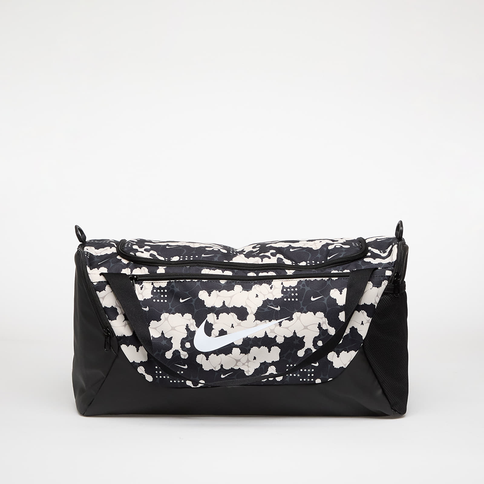 Duffle bag Nike Brasilia Duffel Bag Small, 41L Chalk/ Black/ White