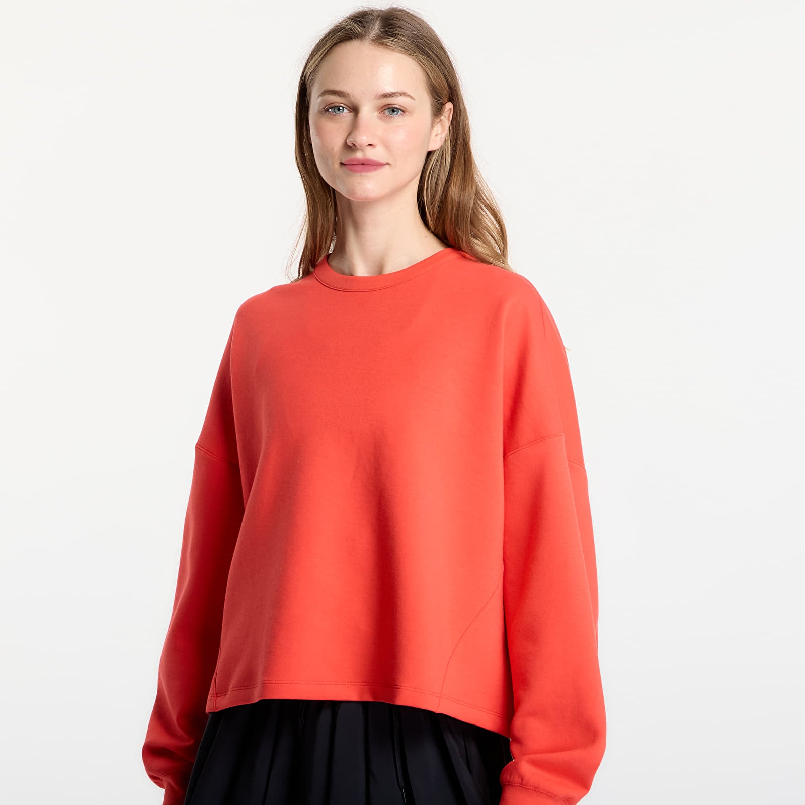 Women's Sweatshirts Nike 24.7 ImpossiblySoft Women's Dri-FIT Oversized Crew-Neck Top Lt Crimson/ University Red