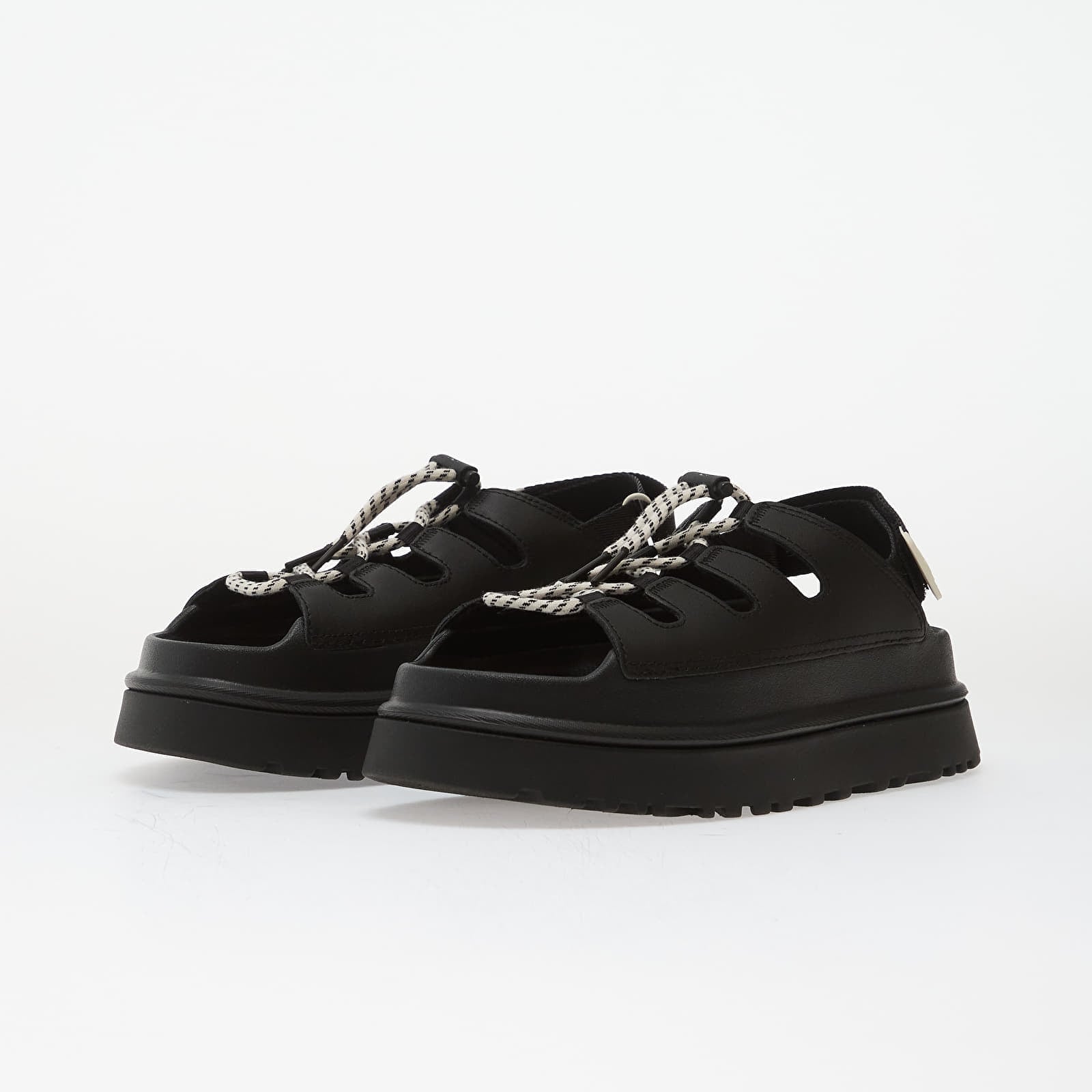 UGG W Goldenglow Toggle Black 9