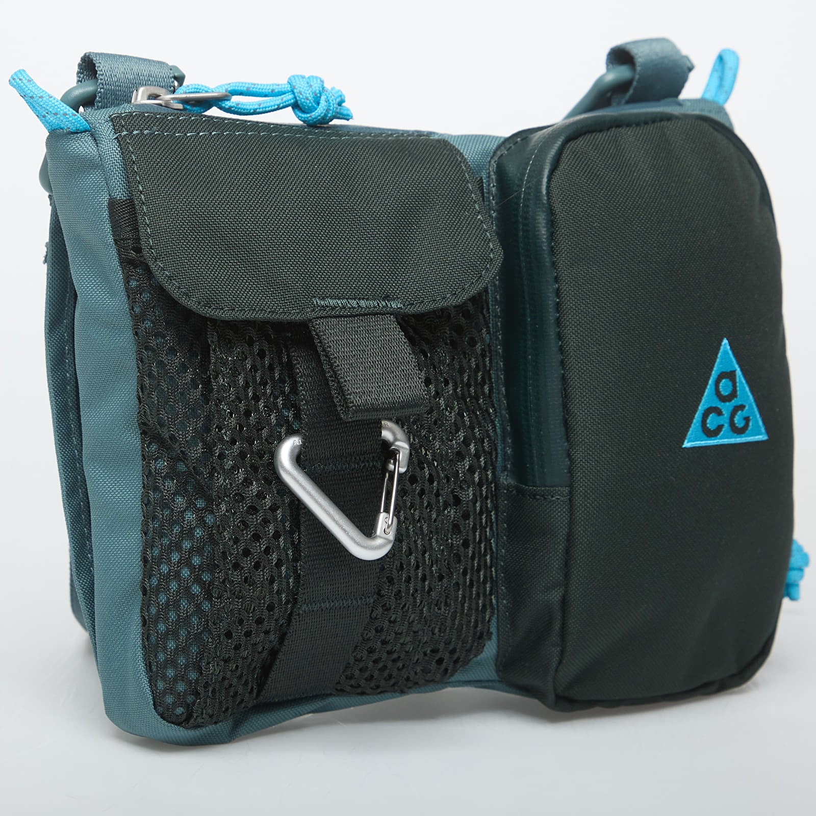 Umhängetaschen für Männer Nike ACG "DAYMAX" Crossbody Bag 3L Mineral Slate/ Black Spruce/ Baltic Blue