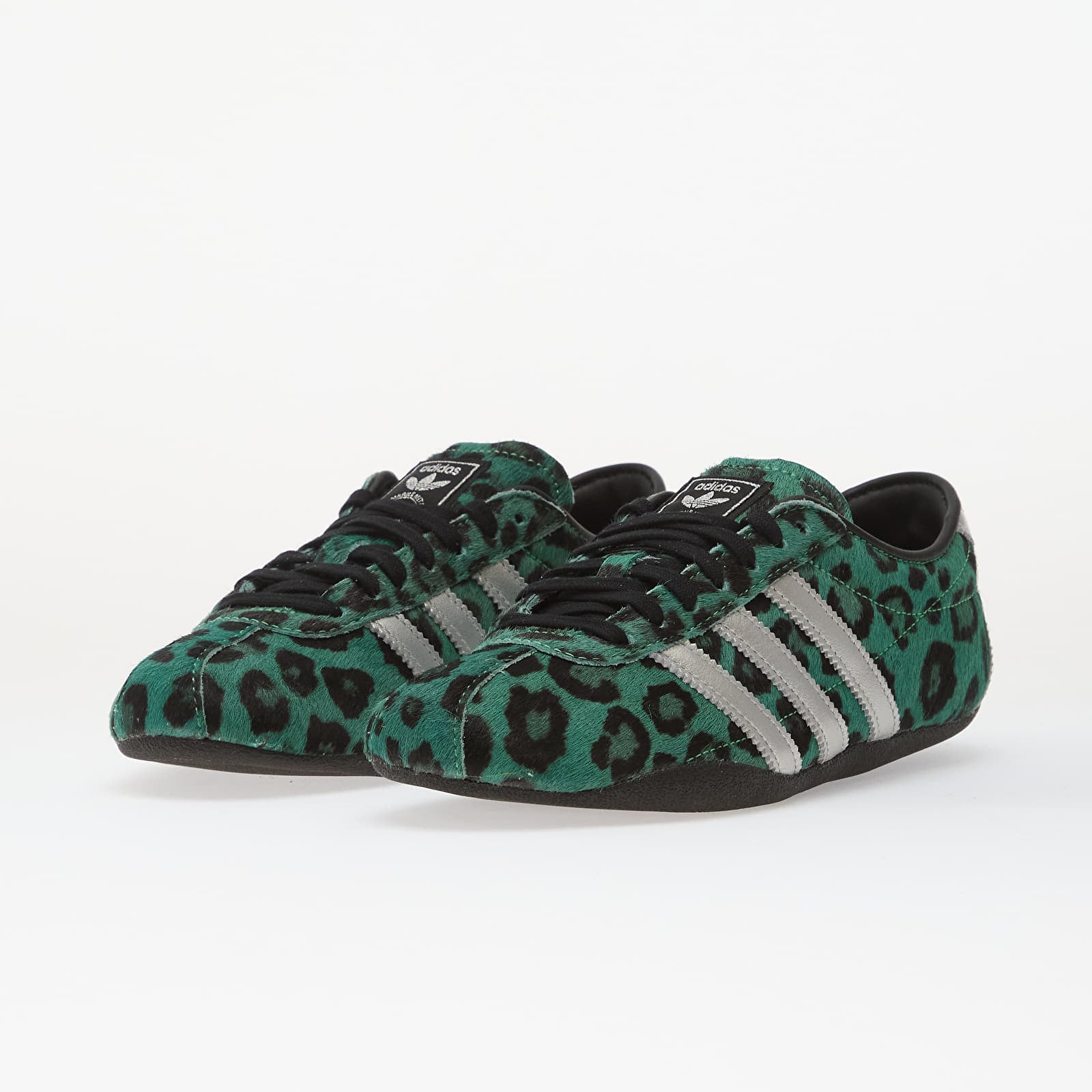Sieviešu kedas un apavi adidas Tokyo W Semi Screaming Green/ Silver Met./ Core Black