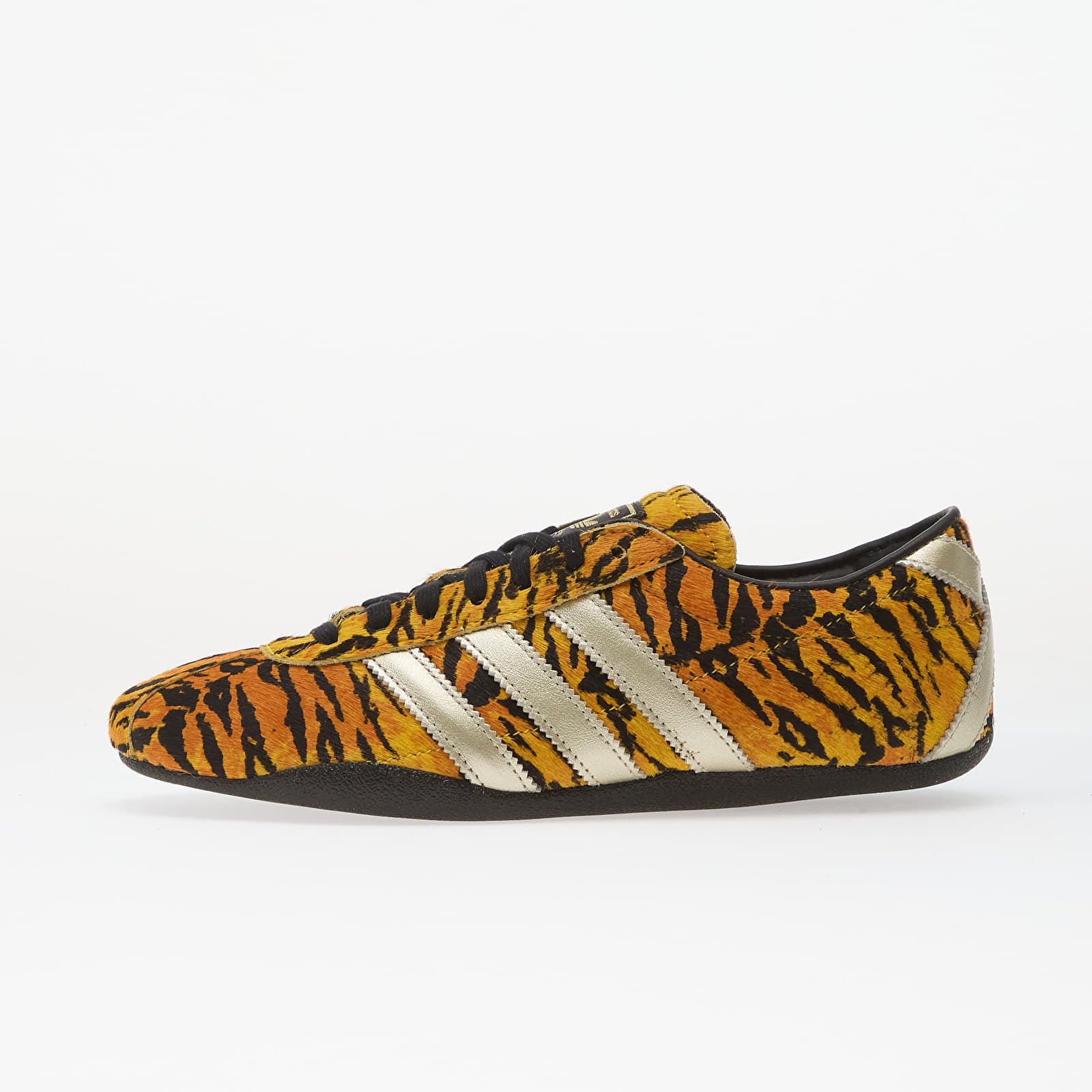 Sneakers und Schuhe für Frauen adidas Tokyo W Yellow/ Gold Met./ Core Black