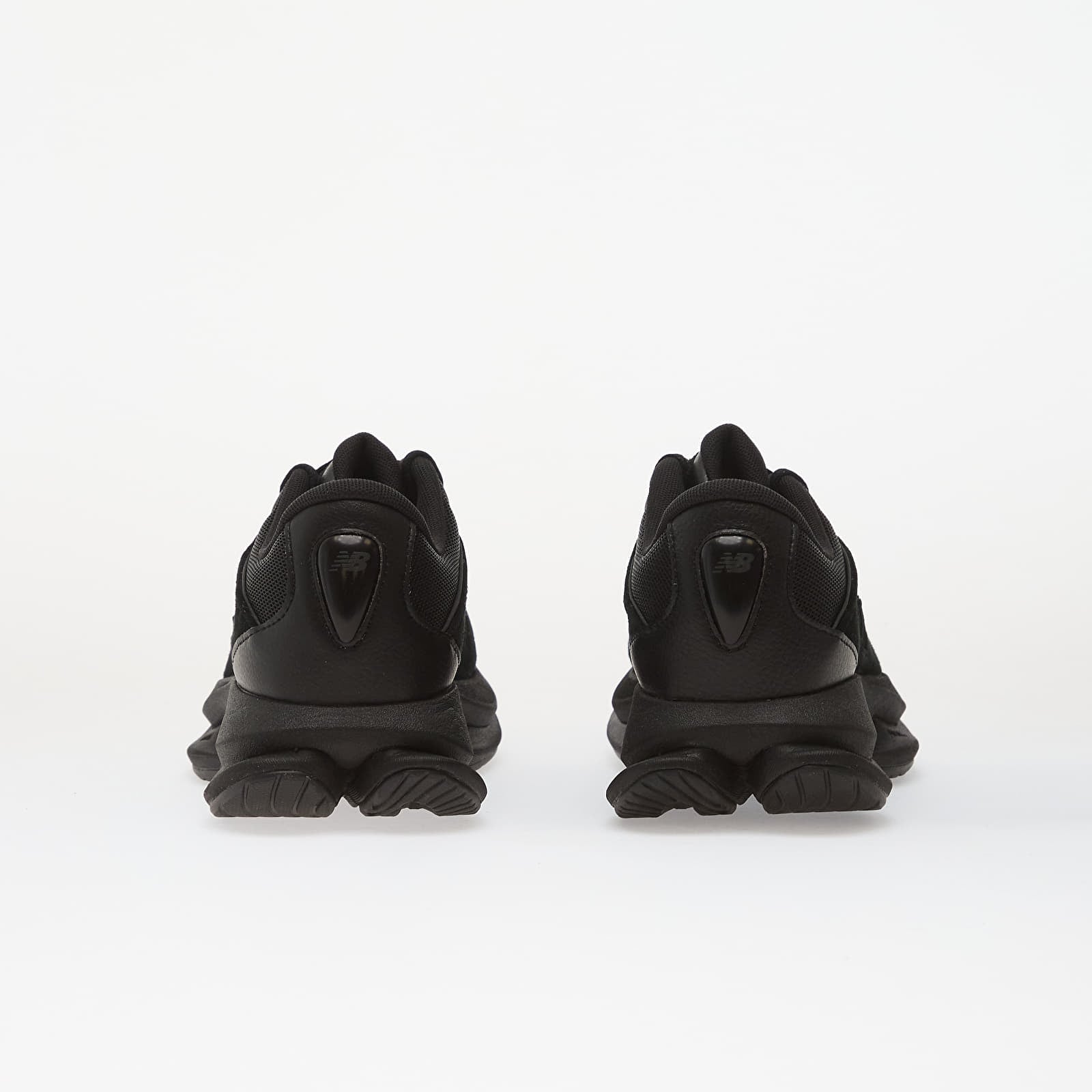 Sneakers og sko til mænd New Balance TFOA Black