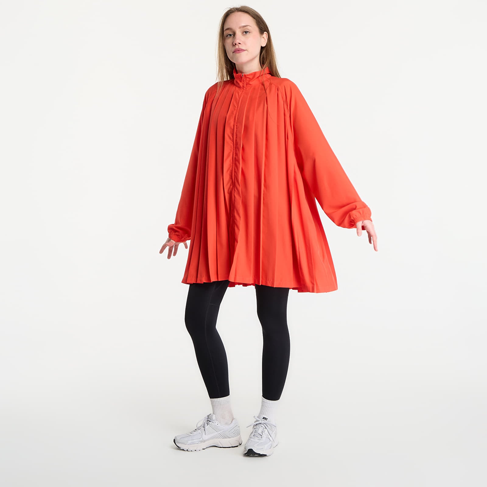 Women's dresses Nike Sportswear Women's Oversized Long-Sleeve Pleated Mini Dress Lt Crimson/ Lt Crimson
