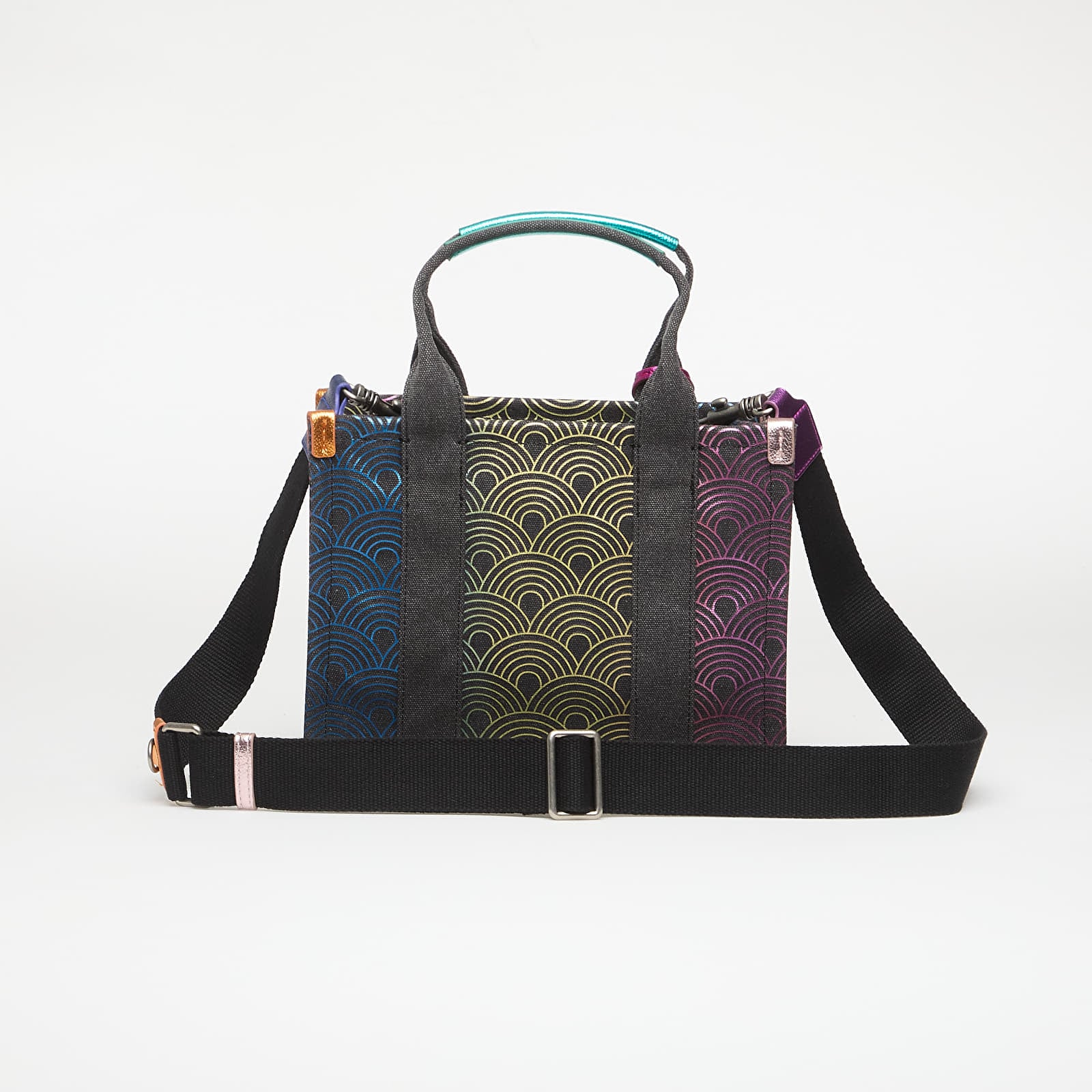 Kabelky Kurt Geiger Small Southbank Tote Black/ Other