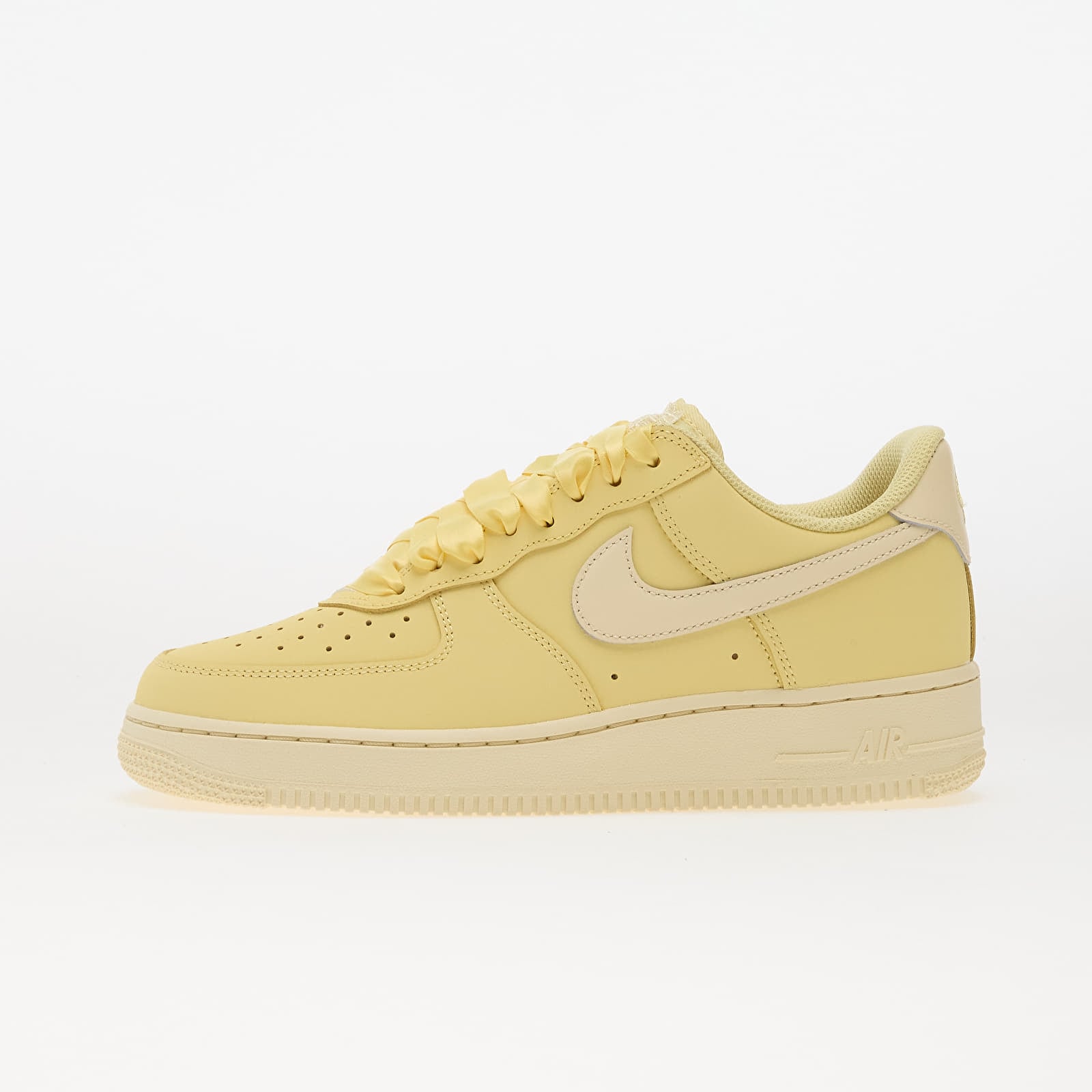 Women's sneakers and shoes Nike Air Force 1 Retro Premium Soft Yellow/ Sunbleach-Soft Yellow