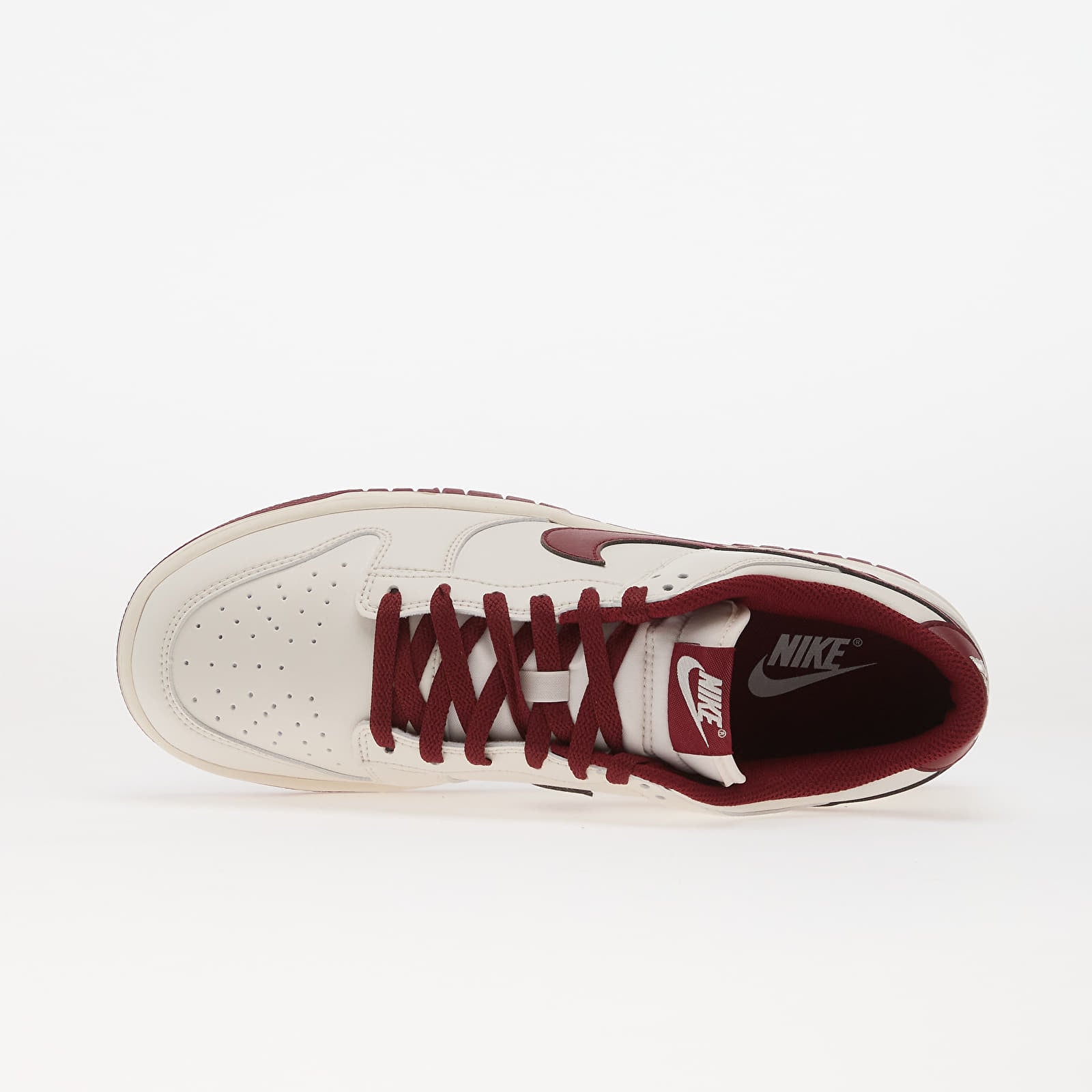 Men's sneakers and shoes Nike Dunk Low Retro Phantom/ Team Red-Phantom