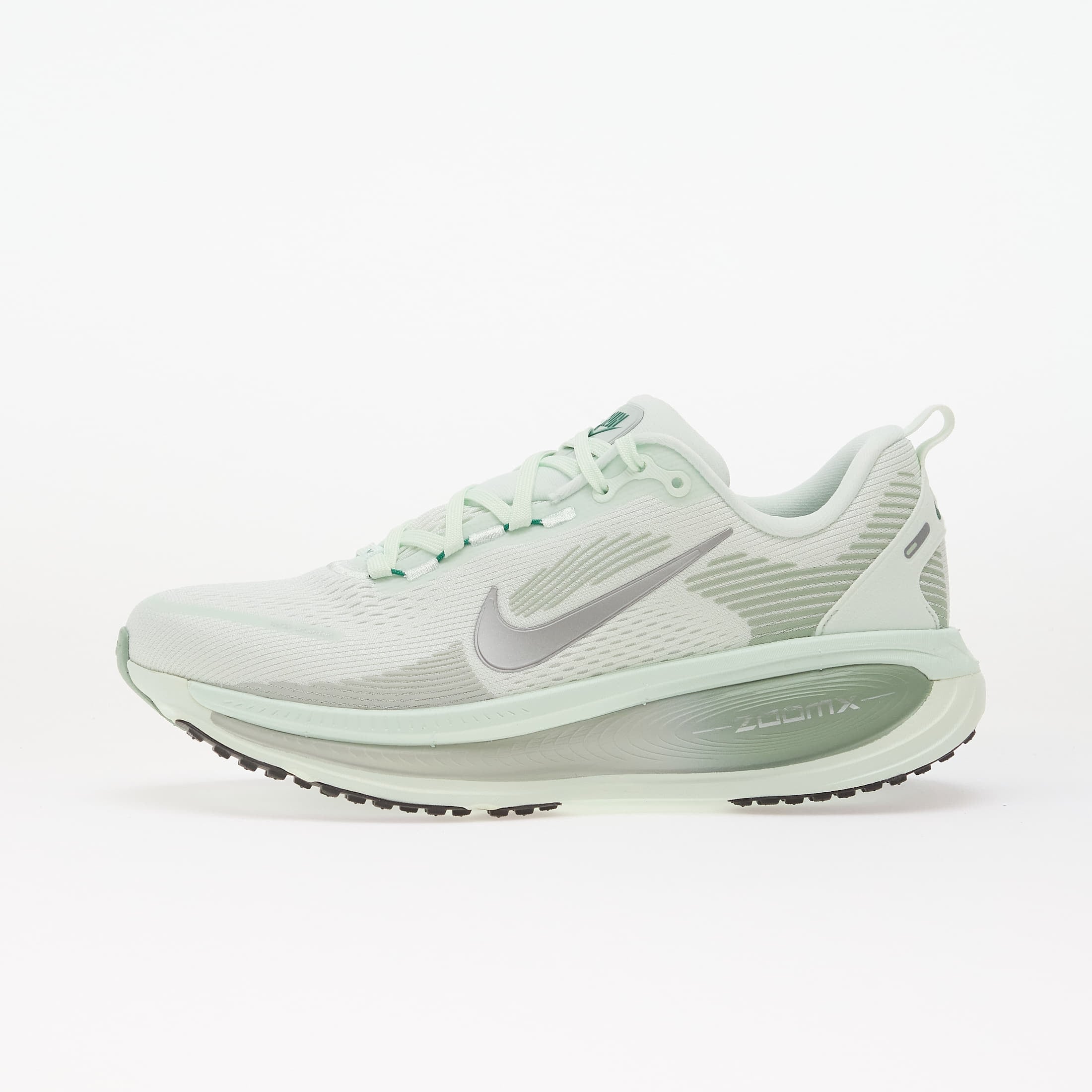 Sneakers Nike Vomero 18 Barely Green/ Metallic Silver-Steam EUR 40.5