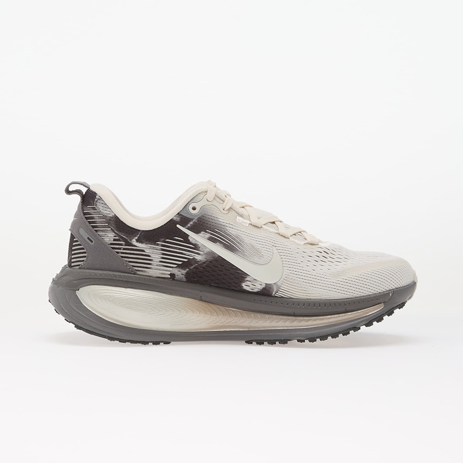 Sneakers och skor för kvinnor Nike Vomero 18 Se Phantom/ Sail-Pencil Point-Anthracite