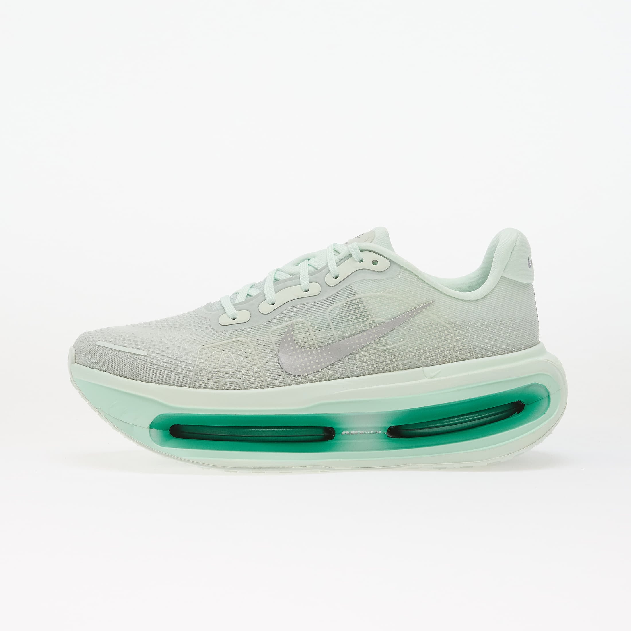 Sneakers Nike Vomero Premium Barely Green/ Metallic Silver EUR 38