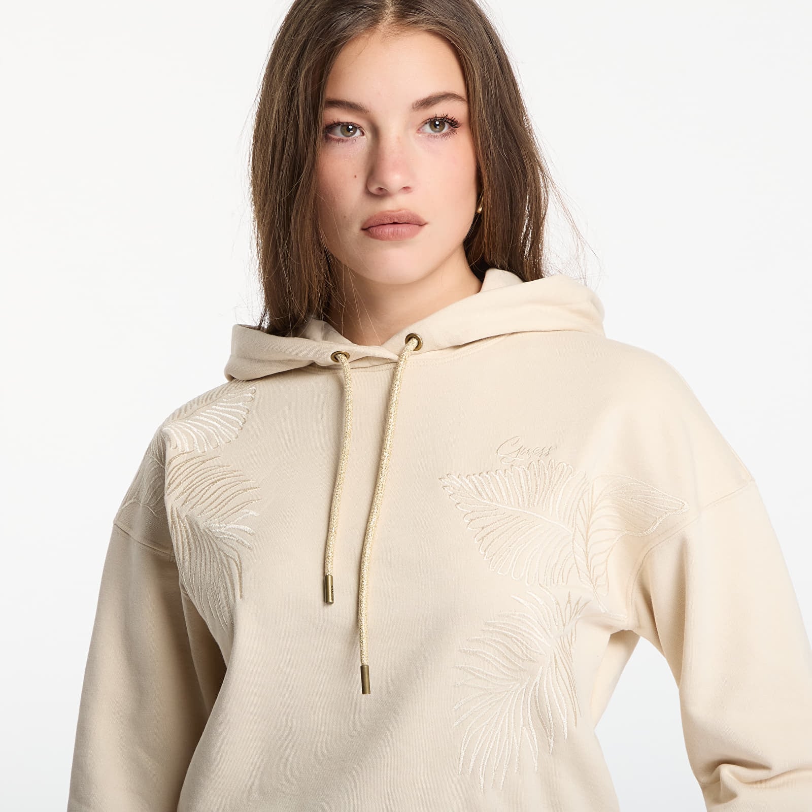 Sweatshirts Guess Jeans Ls Hooded Leaves Crop Sweatshirt Pearl Oyster