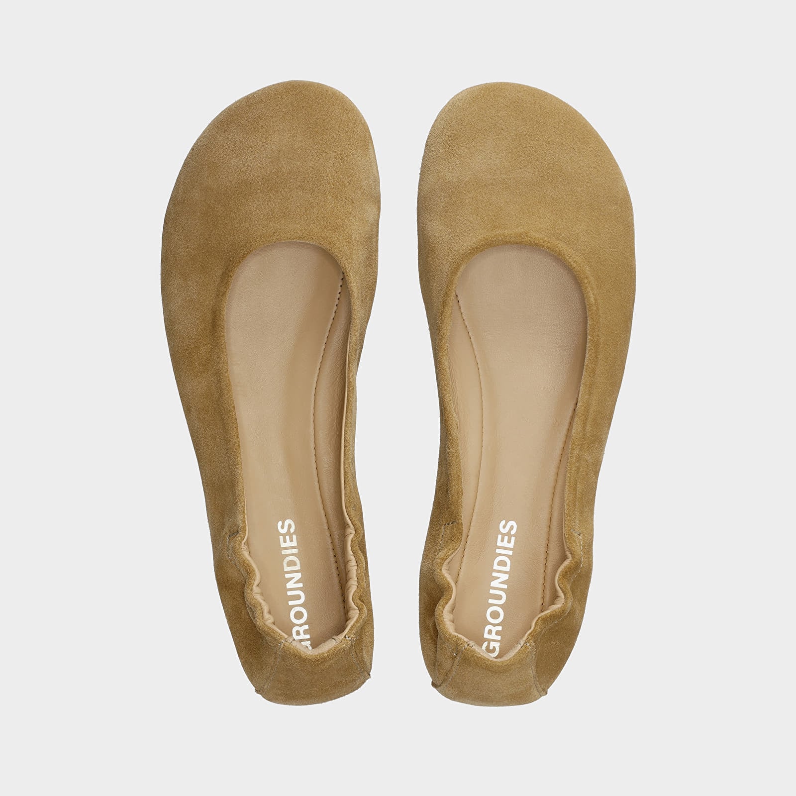 Încălțăminte și sneakerși pentru femei Groundies Sleek Women Beige