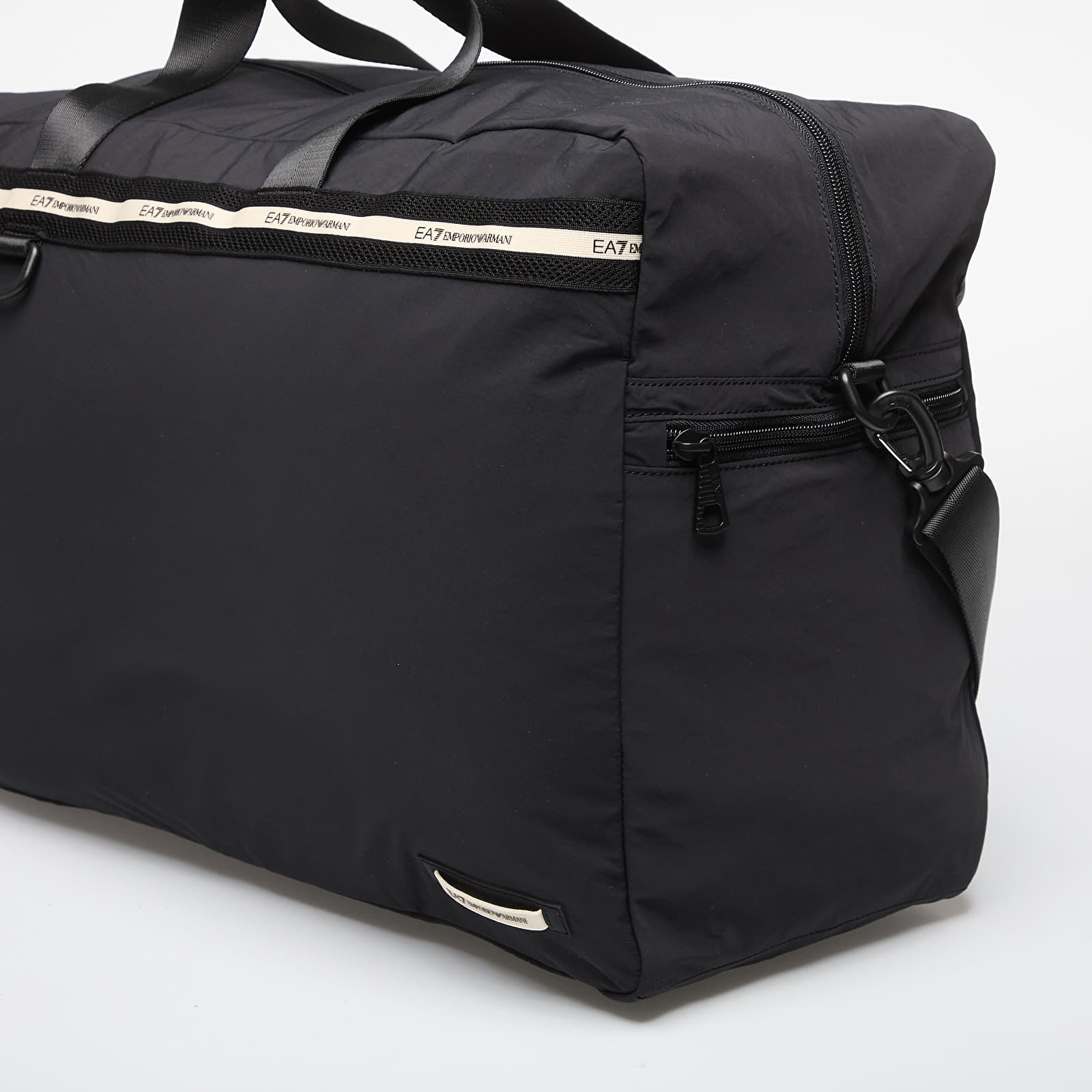 Rucksäcke EA7 Emporio Armani Train Logo Gym Bag Black