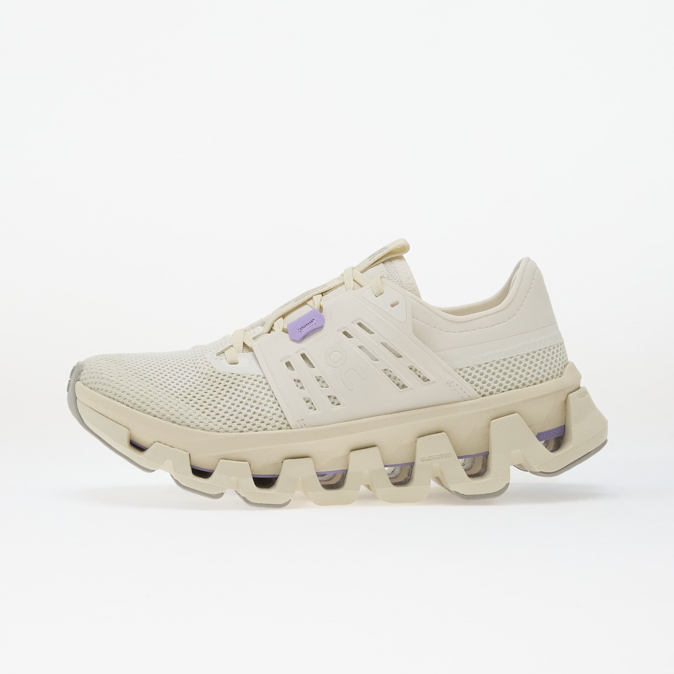 Sneakers On W Cloudswift Amp Ivory/ Ghost EUR 38.5