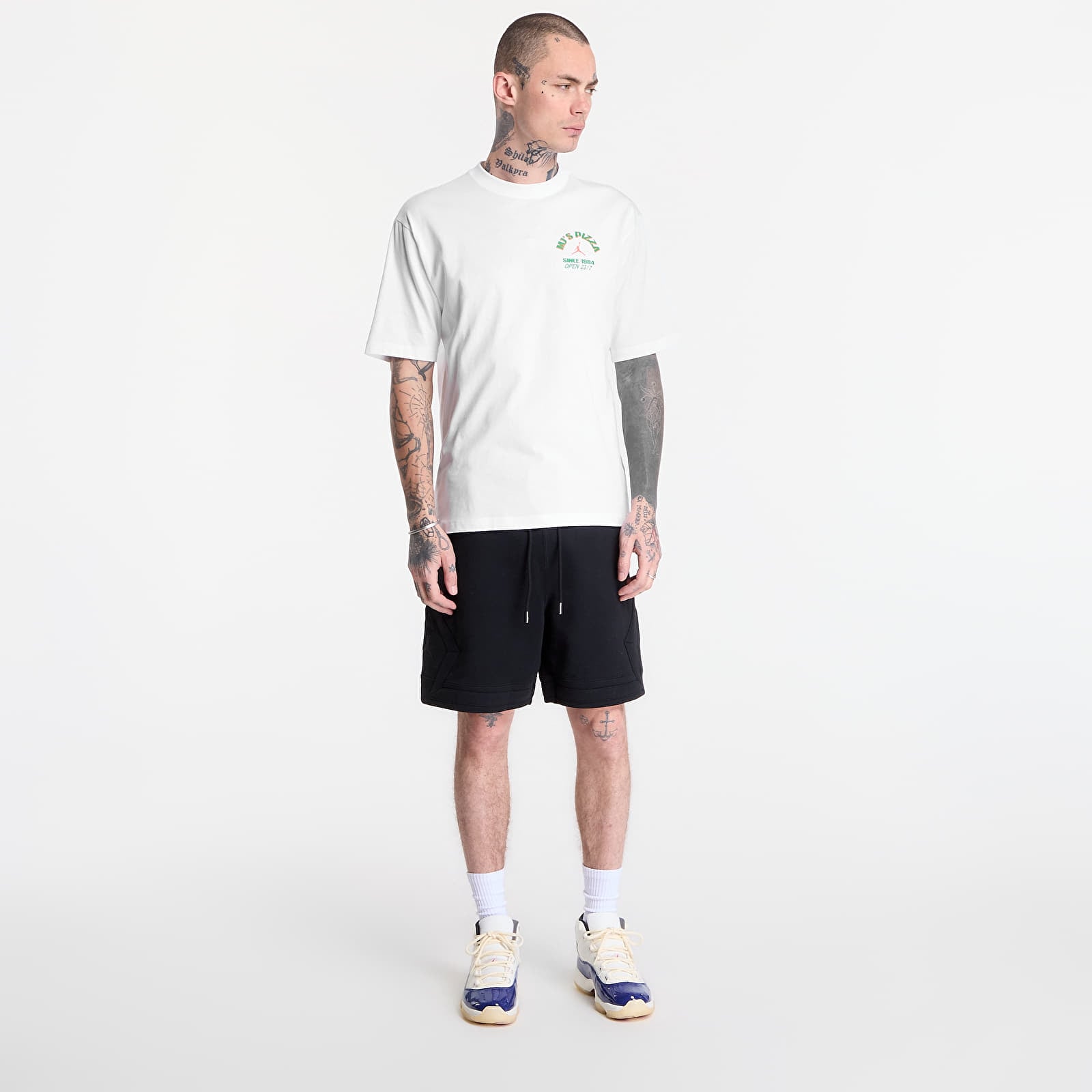 T-shirts til mænd Jordan Men's Graphic T-Shirt White/ Infrared 23