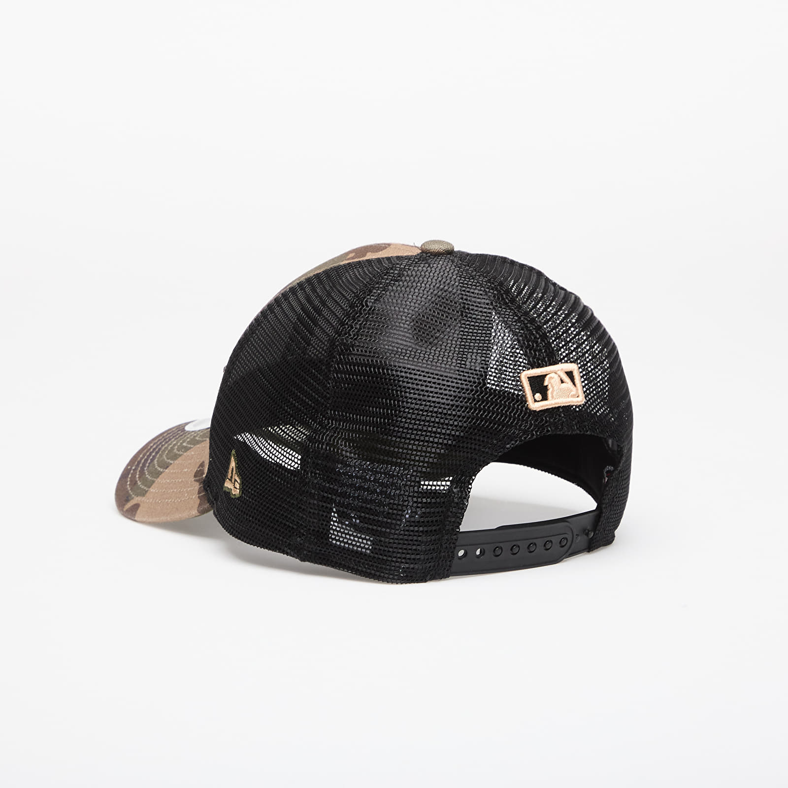 Мъжки шапки New Era 9FORTY MC Wordmark Camo New York Yankees Woodland Camo