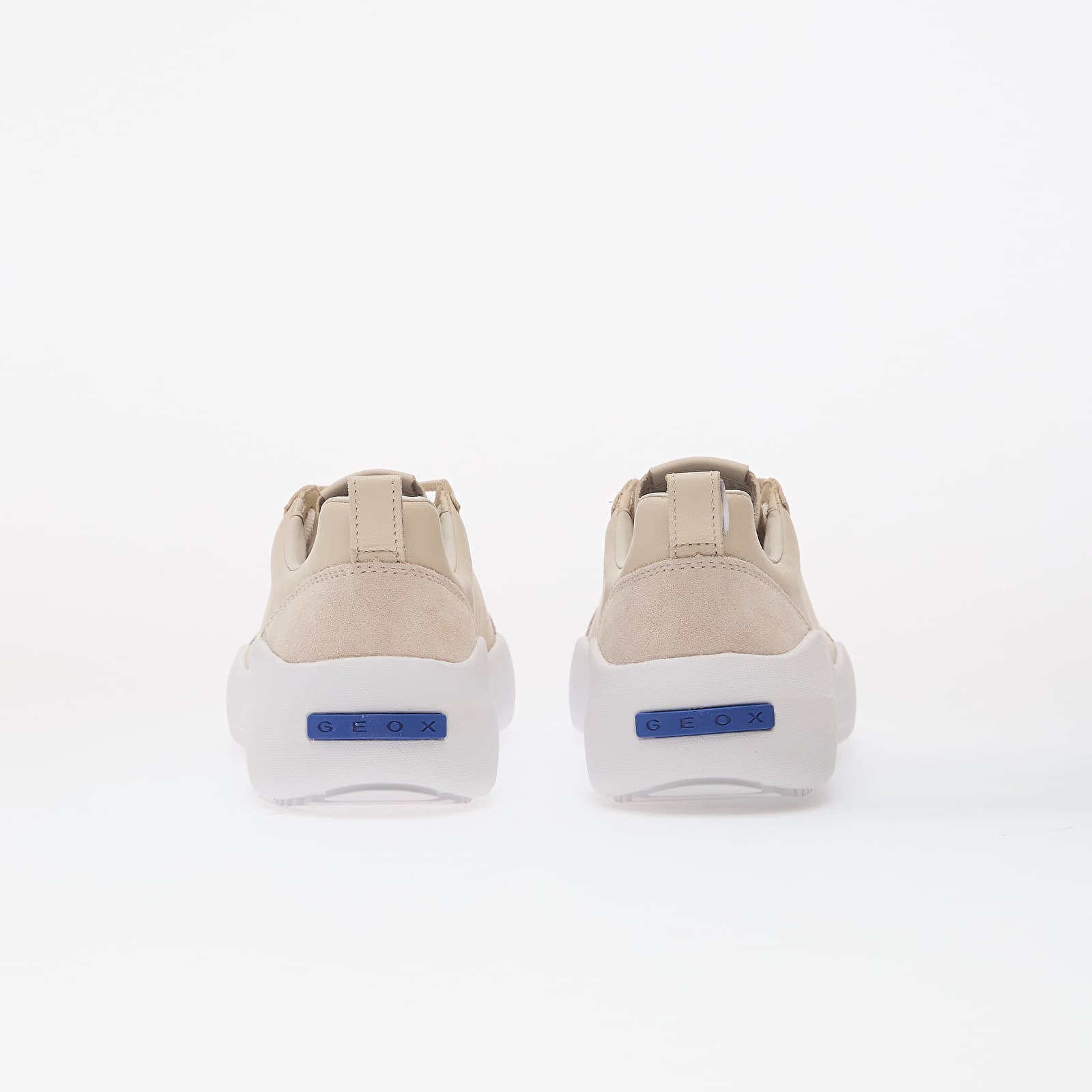 Încălțăminte și sneakerși pentru femei Geox Gxcp-02 Papyrus/ Lt Sand