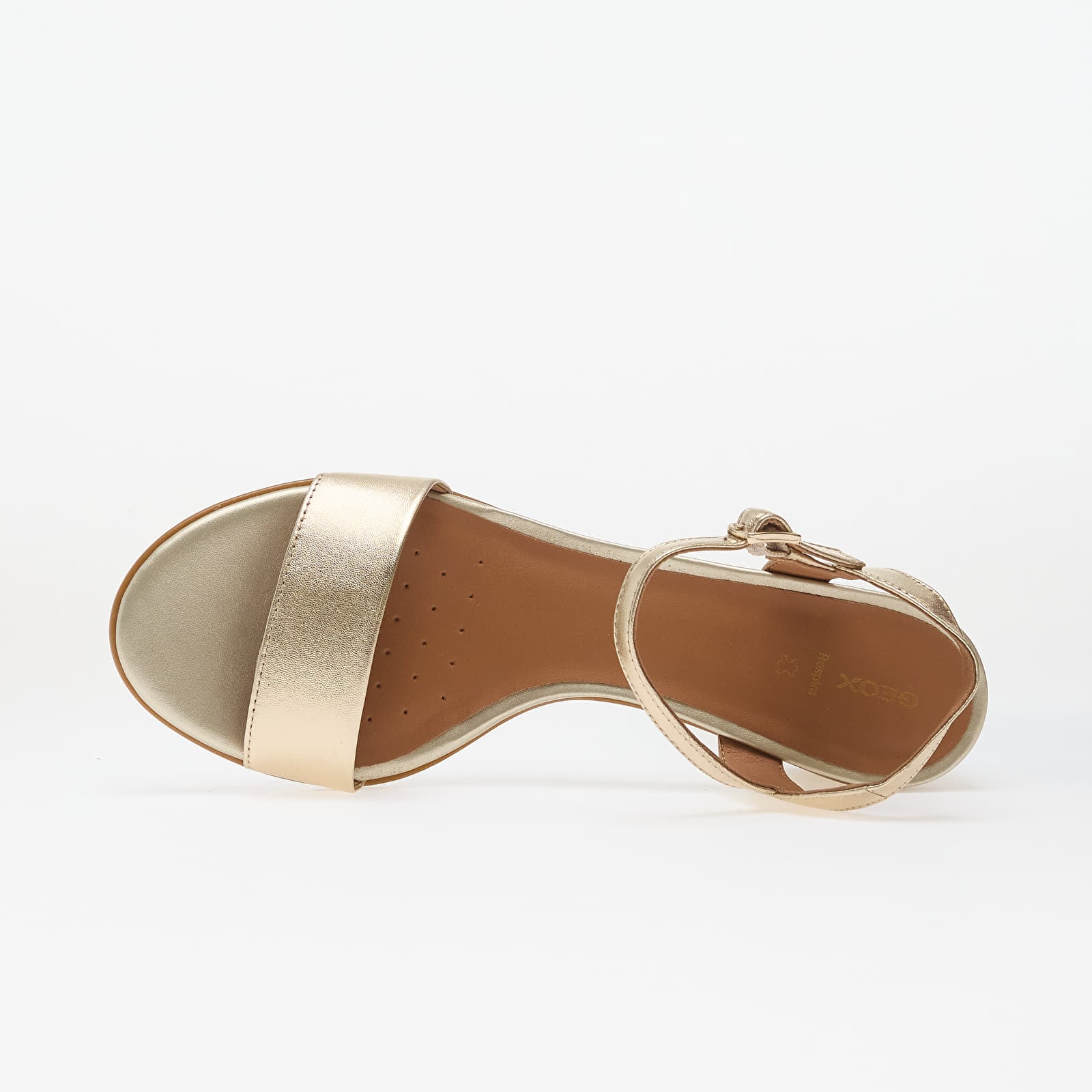 Sneakers och skor för kvinnor Geox Aurely 50 Lt Gold