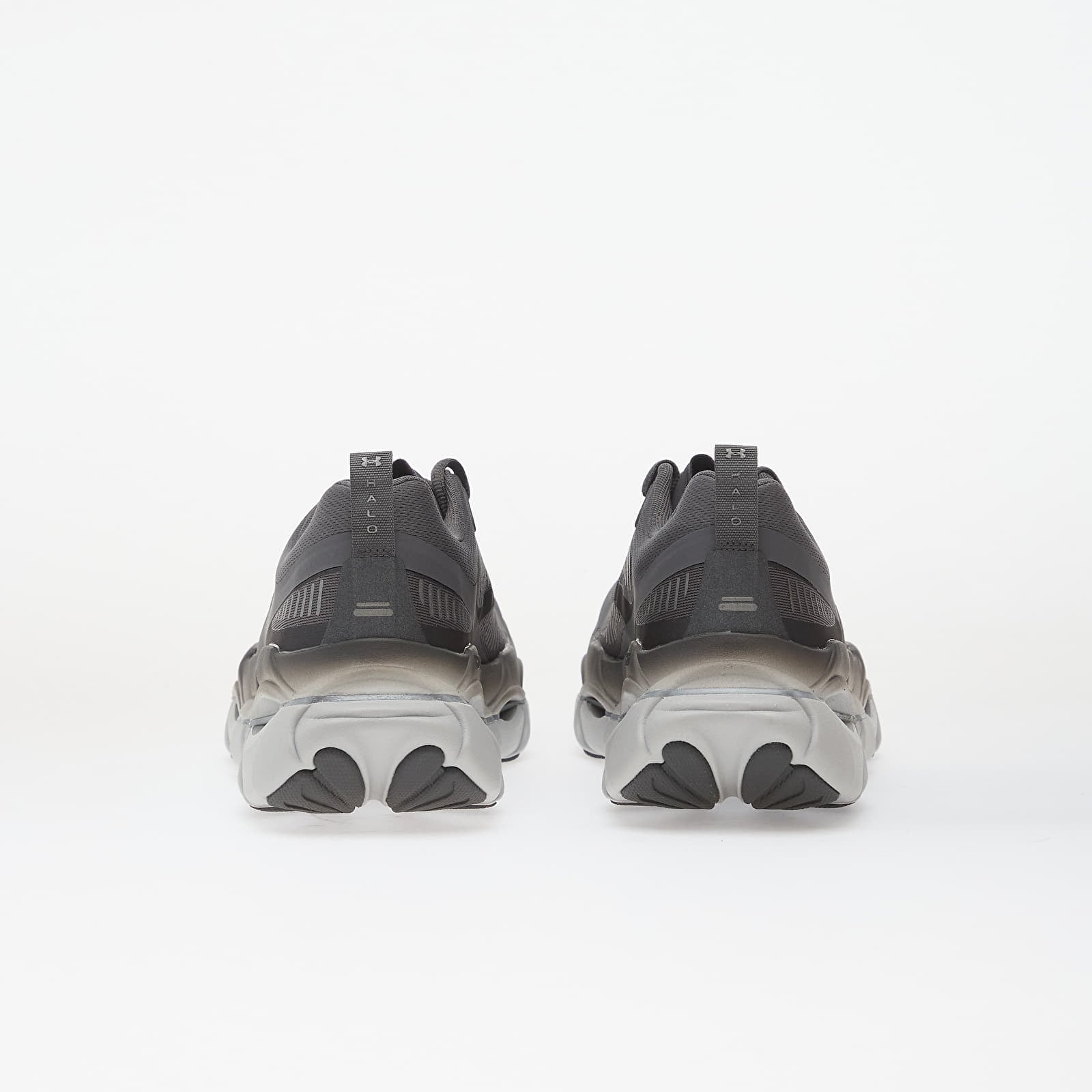 Sneakers och skor för män Under Armour Halo Racer Gray