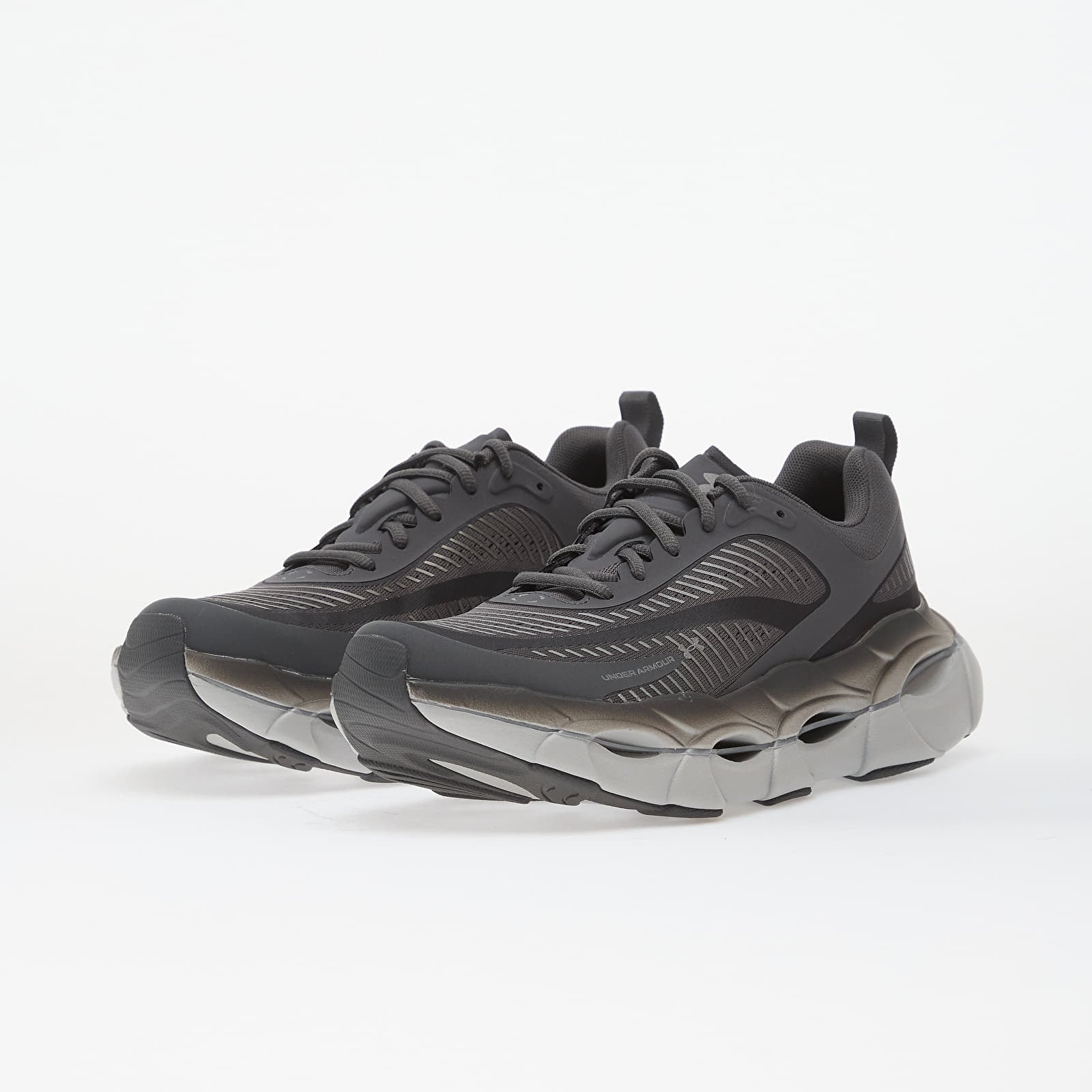 Sneakers och skor för män Under Armour Halo Racer Gray