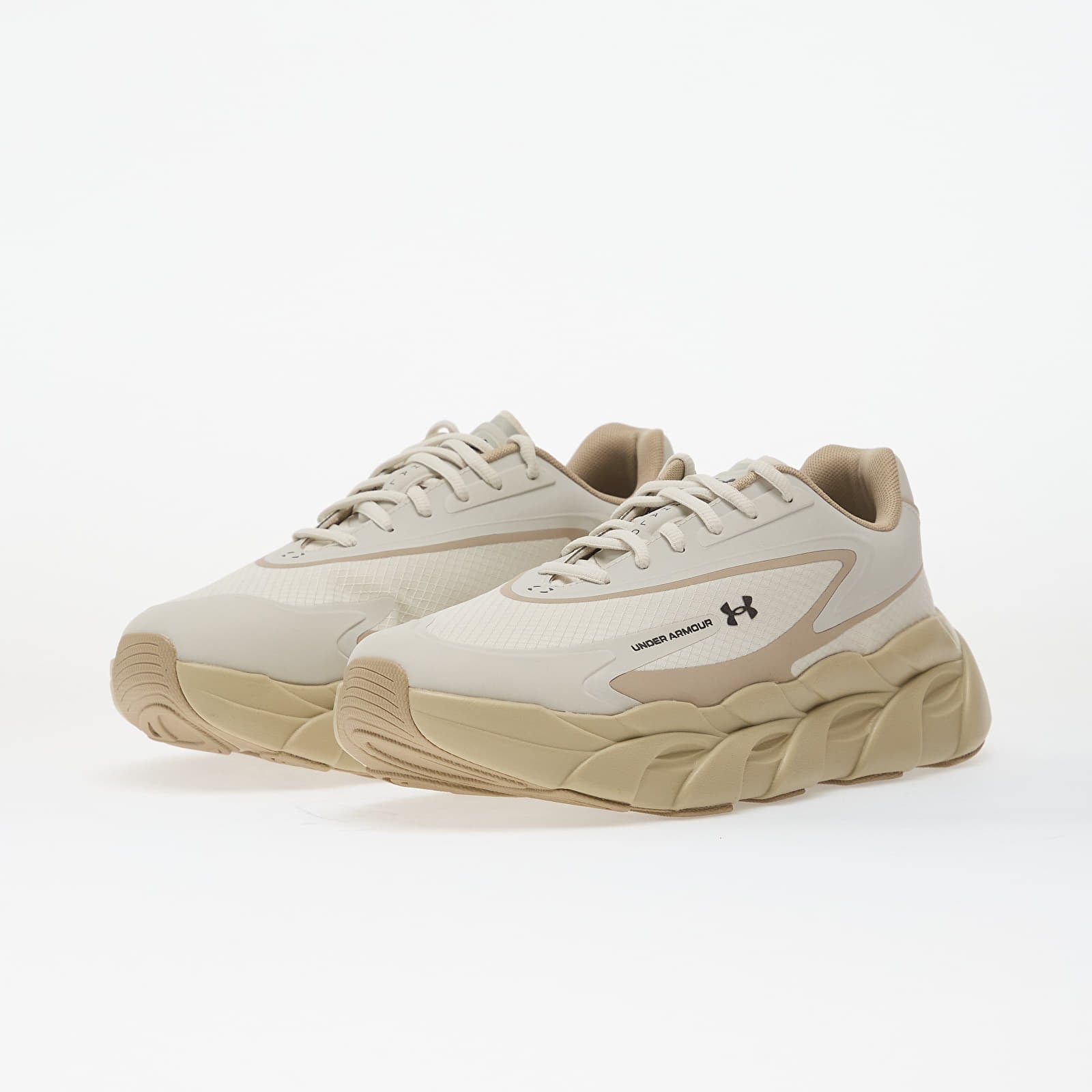 Men's sneakers and shoes Under Armour Halo Runner SE Beige