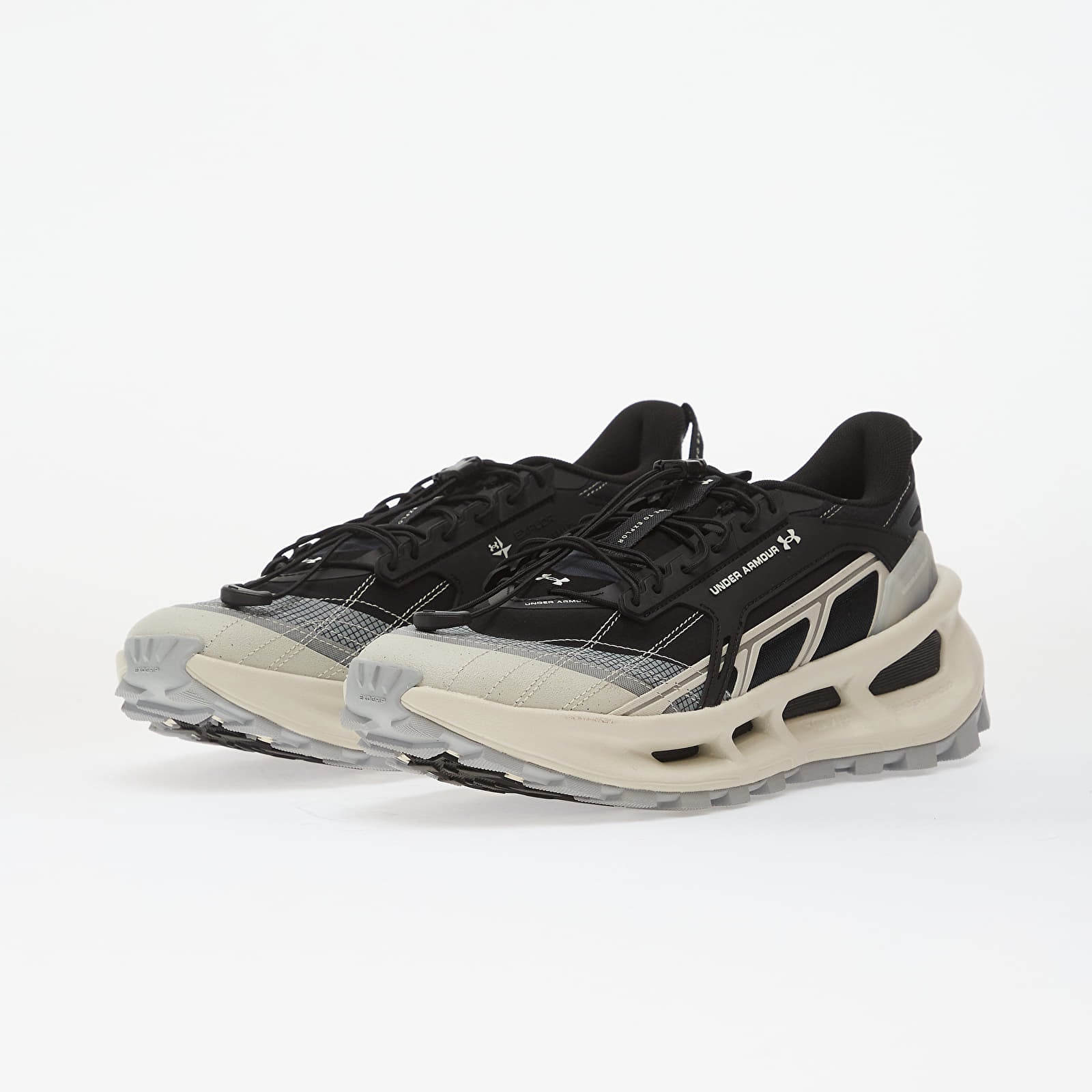 Men's sneakers and shoes Under Armour EXPLOR TRAIL Black/ White