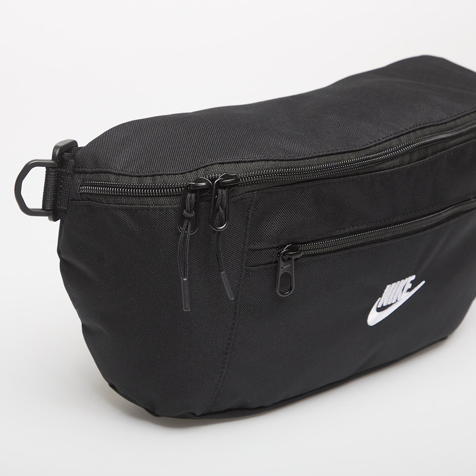 Herre bæltetasker Nike Heritage Waistpack 8L Black/ Black/ White
