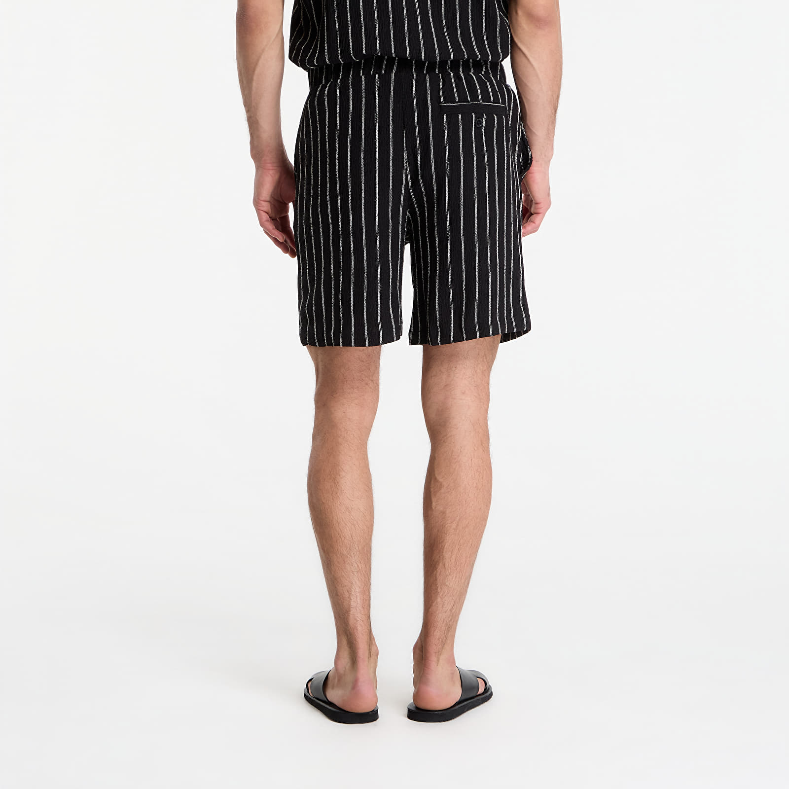 Shorts Urban Classics Striped Crinkle Resort Shorts Black/ Off White