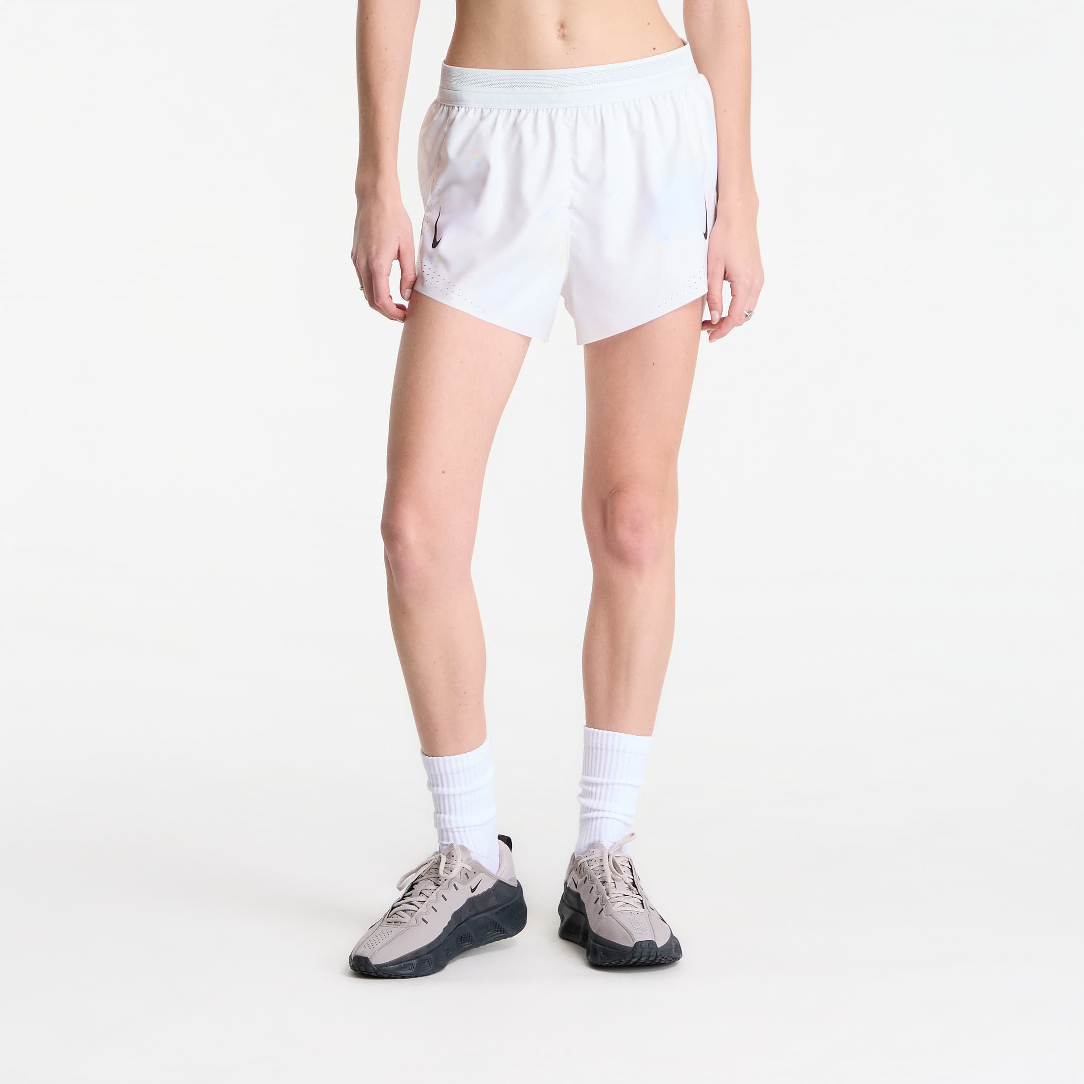 Shorts Nike AeroSwift Women's Dri-FIT ADV Mid-Rise Brief-Lined 3" Running Shorts Off White/ White/ Black XS