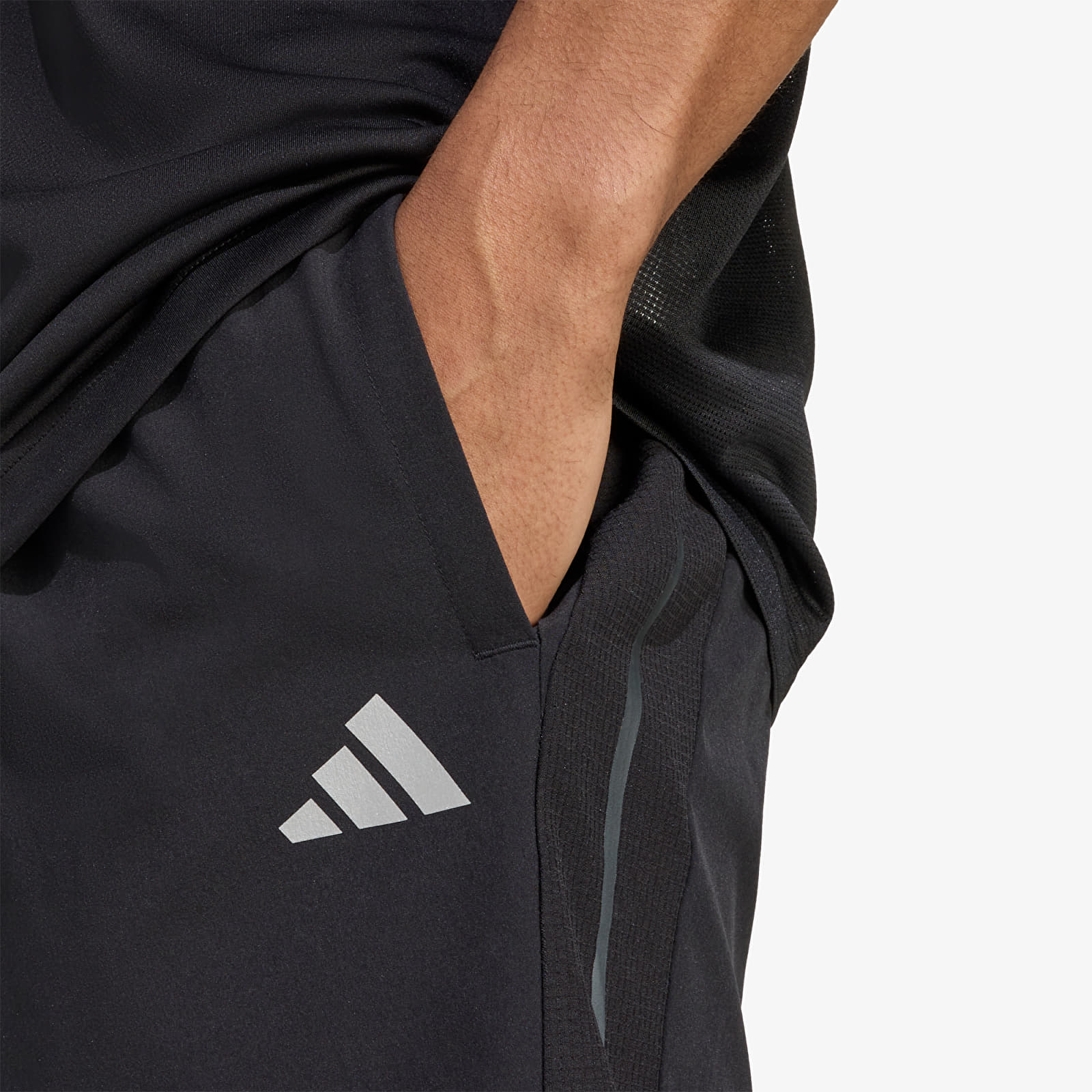 Shorts für Männer adidas Tech Apparel Shorts Black