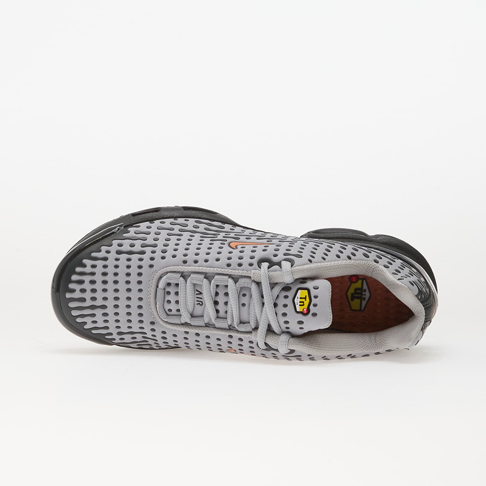 Sneakers och skor för män Nike Air Max Plus Vii Lt Smoke Grey/ Hot Curry-Dk Smoke Grey