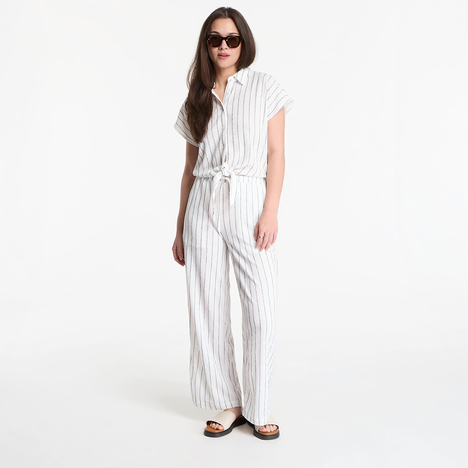 Bukser Urban Classics Ladies Structured Striped Relaxed Fit Pants  Off White/ Black