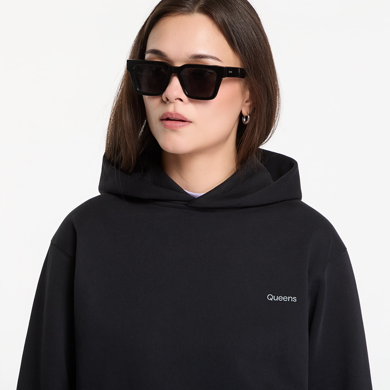 Dukserice Queens Women's Sweats Essential Hoodie Black