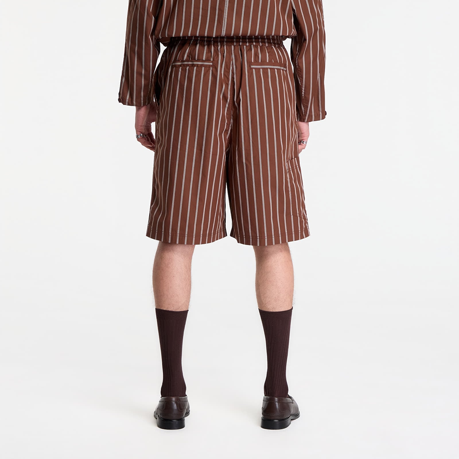 Calções Études Studio Comfort Shorts Striped Dark Brown