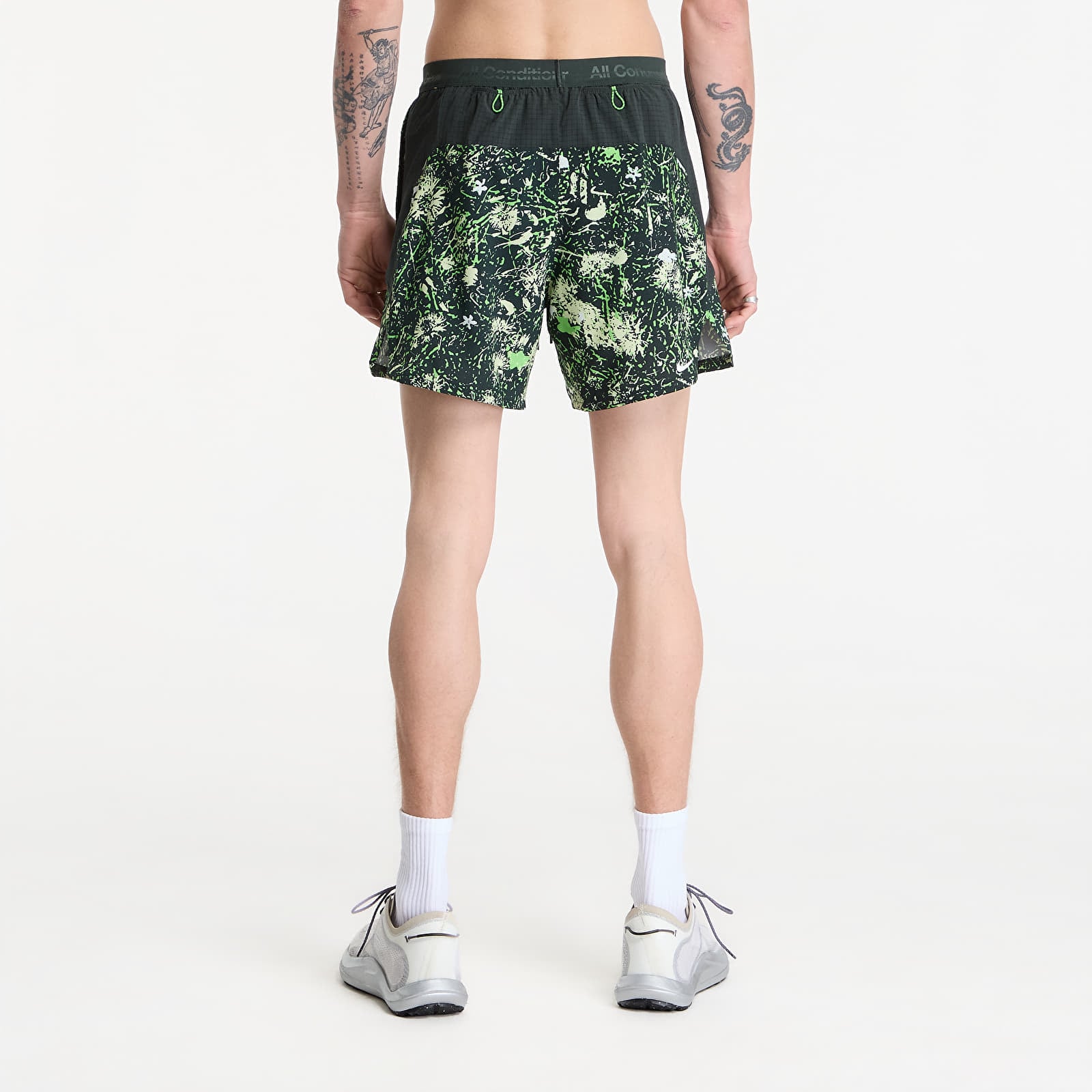 Moške kratke hlače Nike ACG "Second Sunrise" Men's Dri-FIT 6" Shorts Mean Green/ Black Spruce/ Summit White
