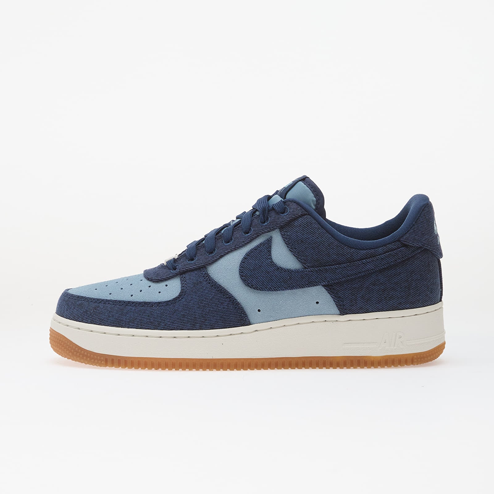 Men's sneakers and shoes Nike Air Force 1 '07 Lv8 Denim Navy/ Navy-Worn Blue-Summit White