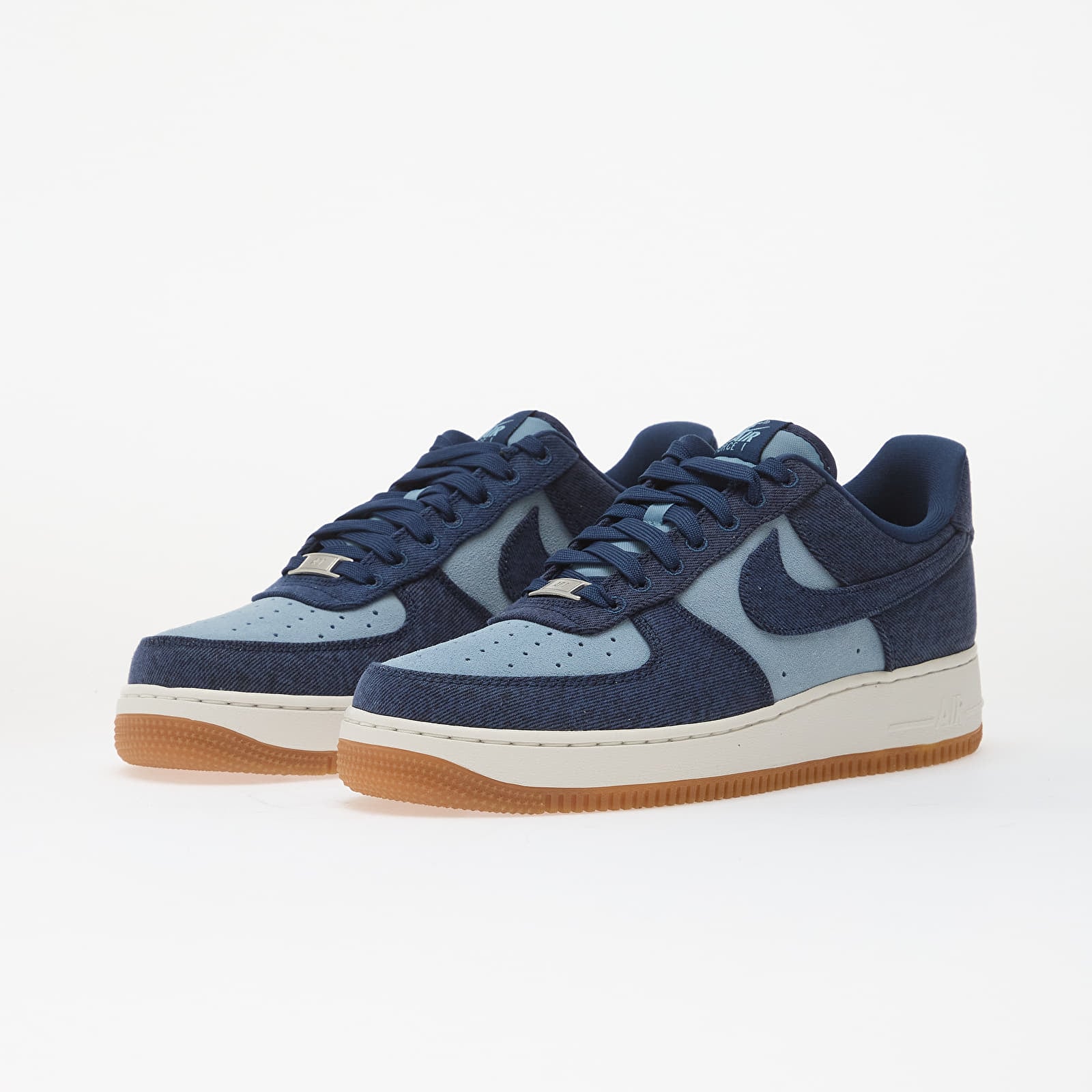 Men's sneakers and shoes Nike Air Force 1 '07 Lv8 Denim Navy/ Navy-Worn Blue-Summit White