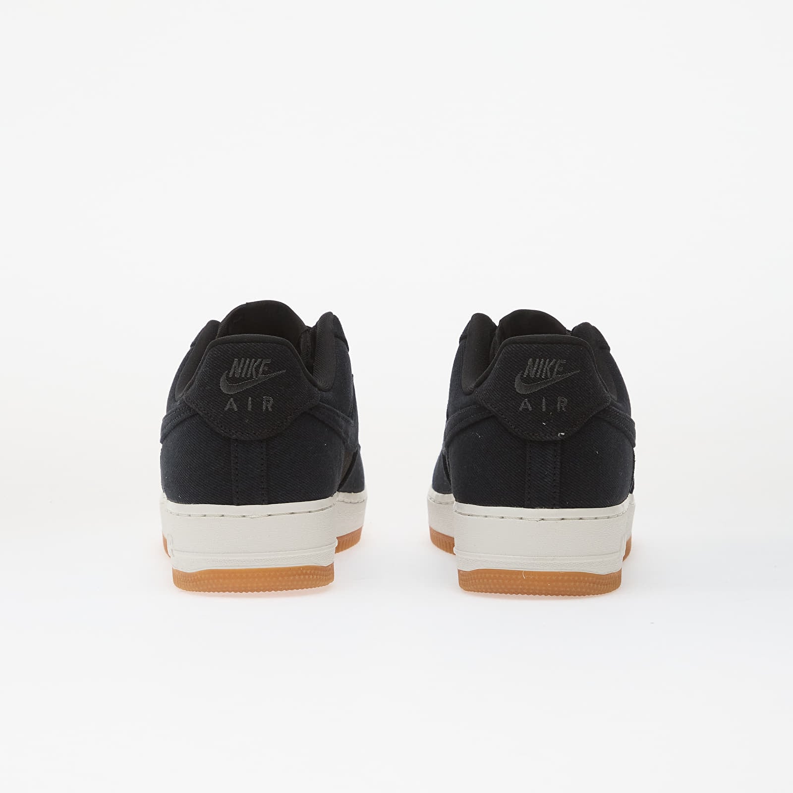 Men's sneakers and shoes Nike Air Force 1 '07 Lv8 Denim Black/ Black-Dk Smoke Grey-Gum Med Brown