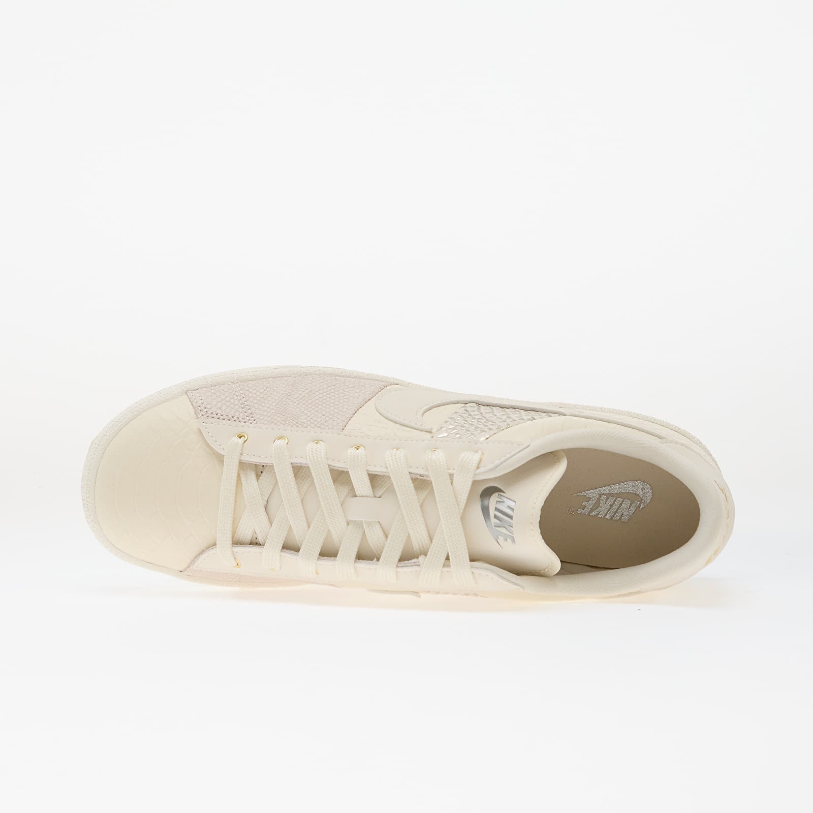 Men's sneakers and shoes Nike Tennis Classic Cs Prm Wtch Bnd Pale Ivory/ Pale Ivory-Pale Ivory