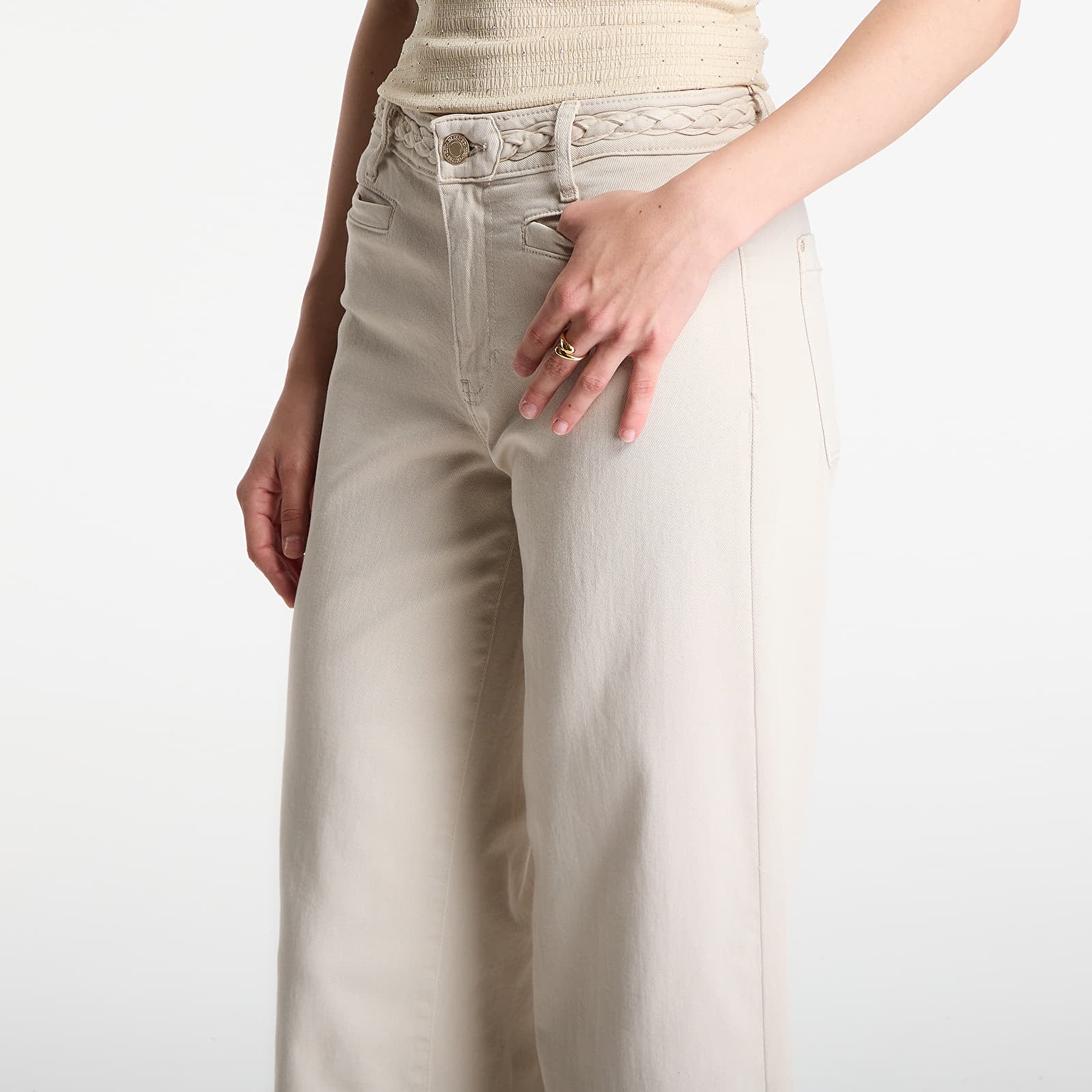 Džíny GUESS Zoya Crop Leg Braided Jeans Lovers Beach