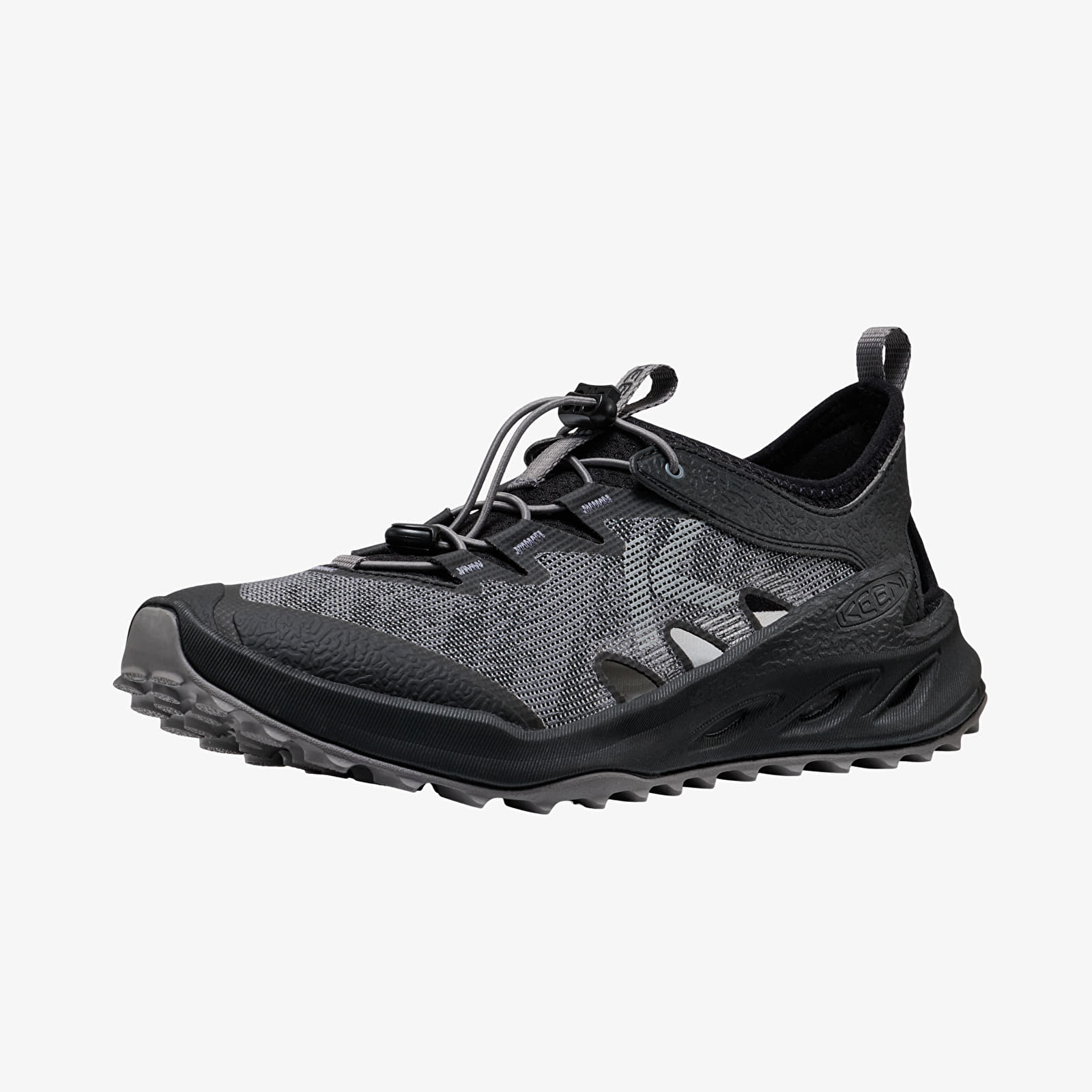 Vīriešu čības un apavi KEEN Zionic Adv Men Triple Black
