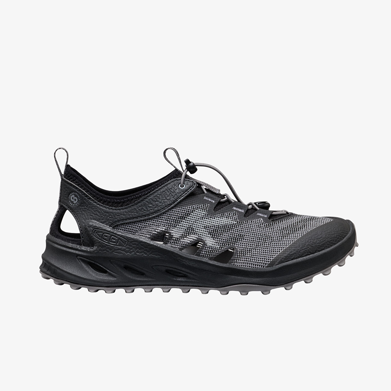 Vīriešu čības un apavi KEEN Zionic Adv Men Triple Black